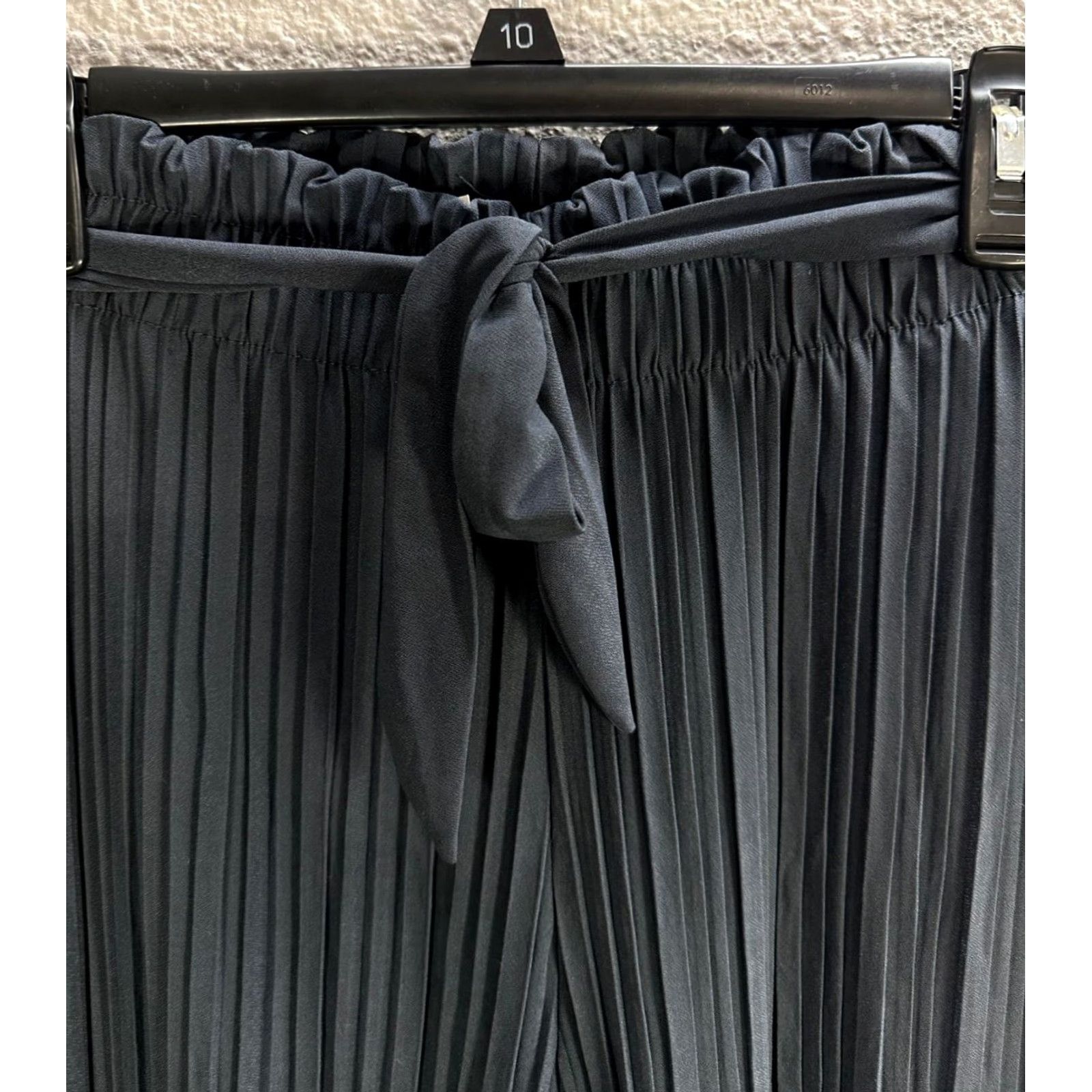 Vintage Modern Haze Pants Dress Pants Women 3XL Dark Grayish Blue High Rise Relaxed Pleated NWT Straight Inseam 31 Size 40" / US 18 - 4 Thumbnail
