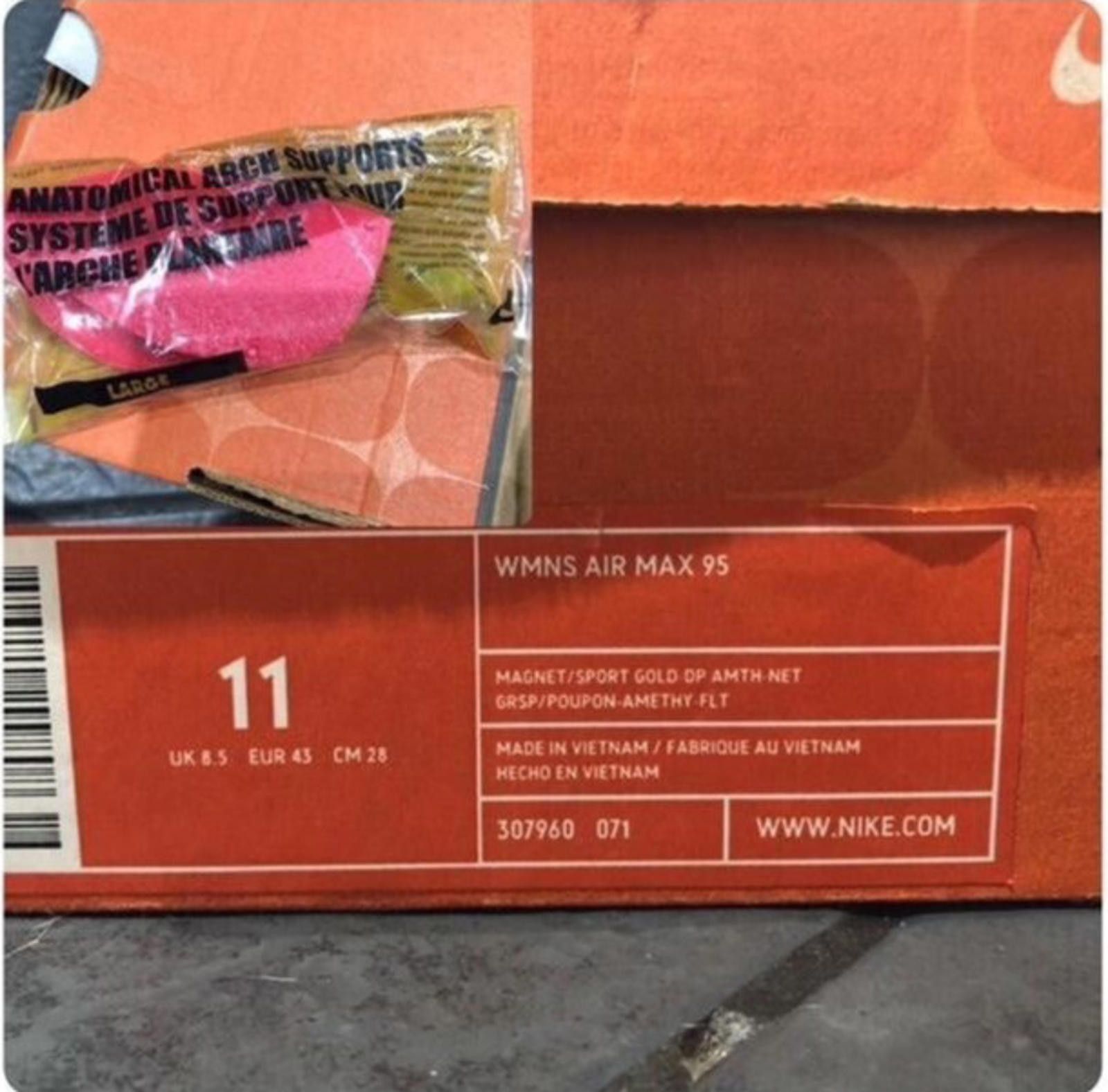 Nike Vintage Nike Air Max ACG Mowab 95 Vibram Grey 2004 UK8.5 Size US 10.5 / IT 40.5 - 3 Thumbnail