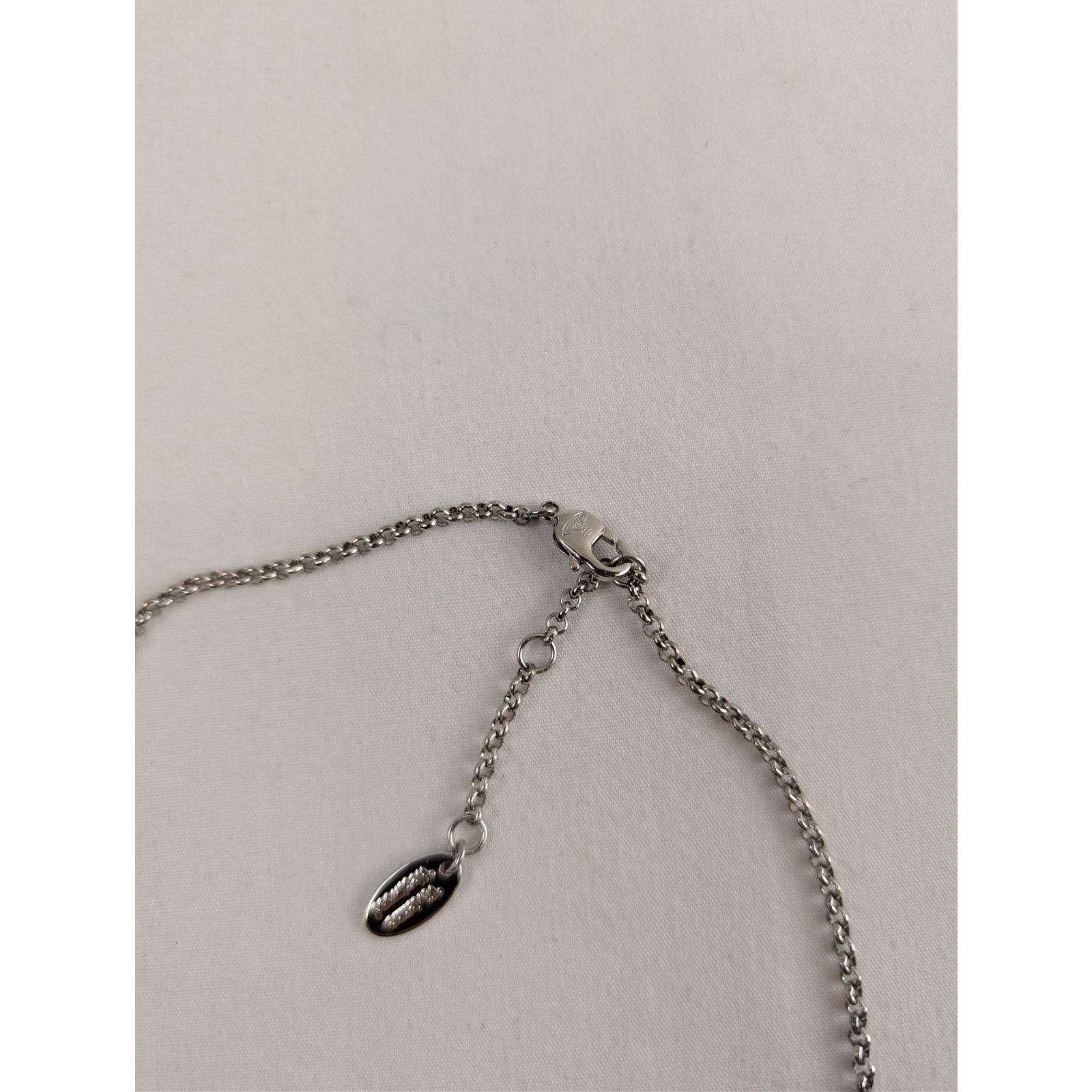 Vivienne Westwood o1rshd1 unisex Neil Mini Bas Relief Pendant Necklace Brass Size ONE SIZE - 5 Thumbnail