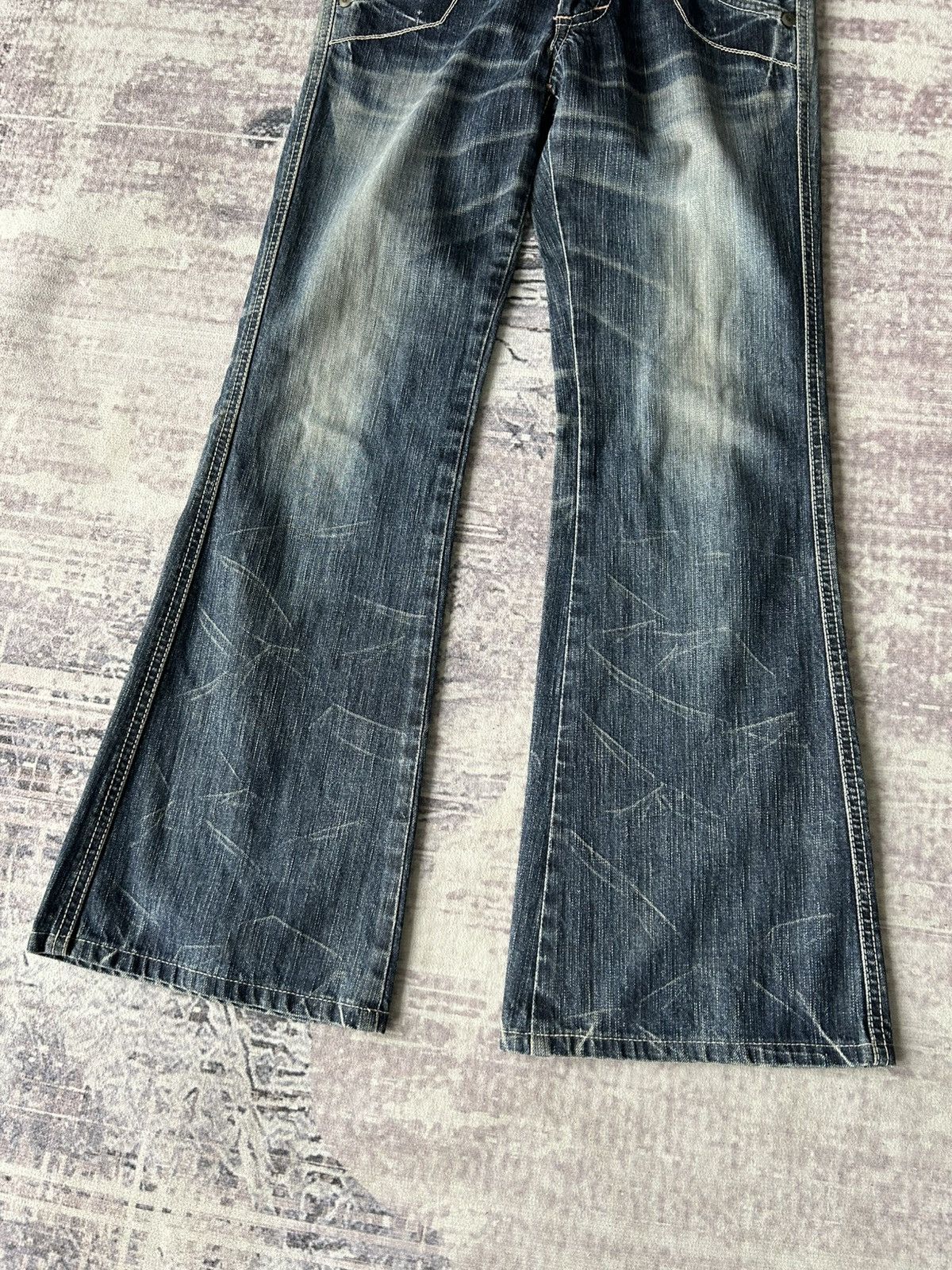 If Six Was Nine 503 Super Flared Mudwash Jeans Size 31" - 3 Thumbnail