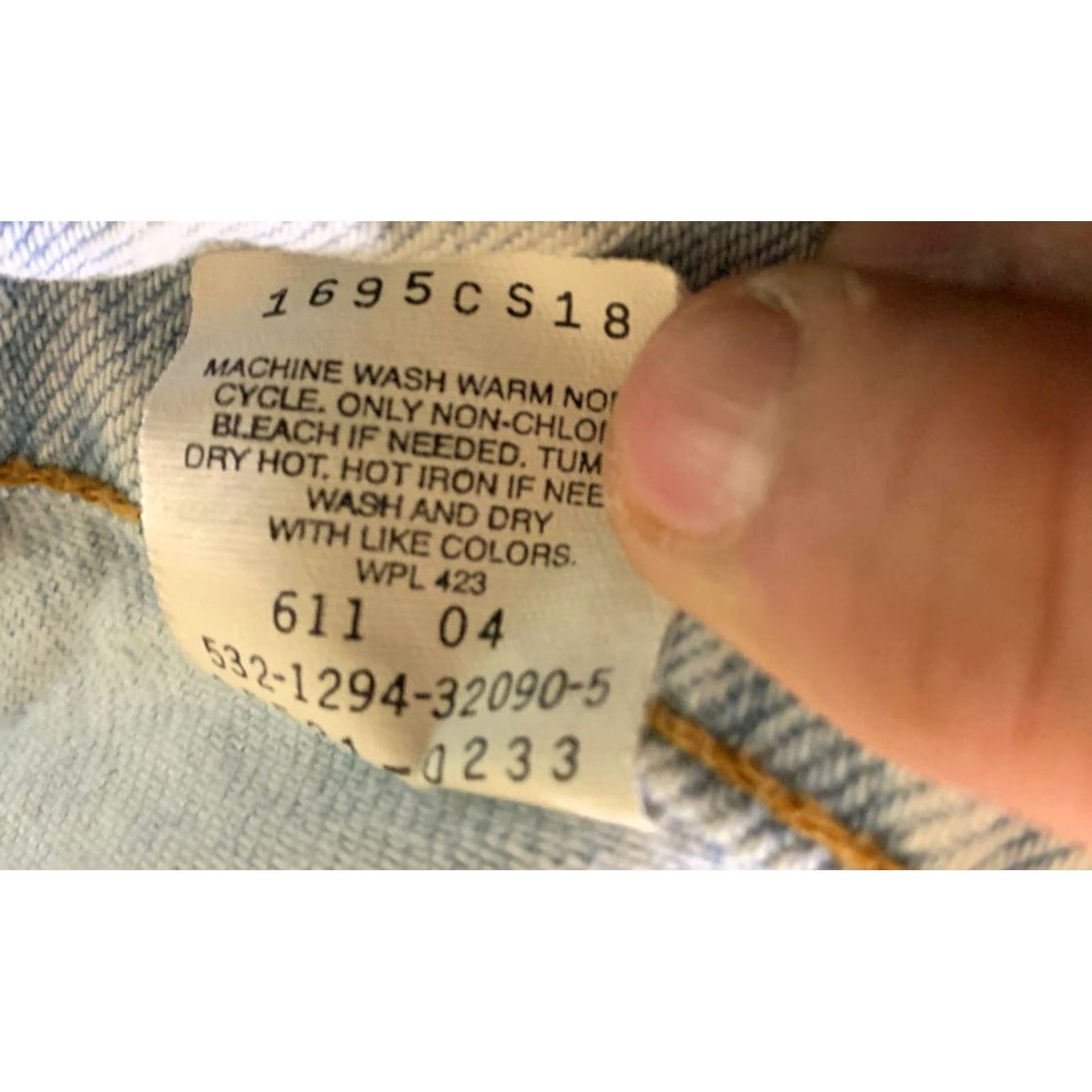 Levi's VINTAGE Levi's Women's 521 Tapered Fit Jeans Blue Size 10 28 X 32 USA Made Cotton Denim Women Size 32" / US 10 / IT 46 - 5 Thumbnail