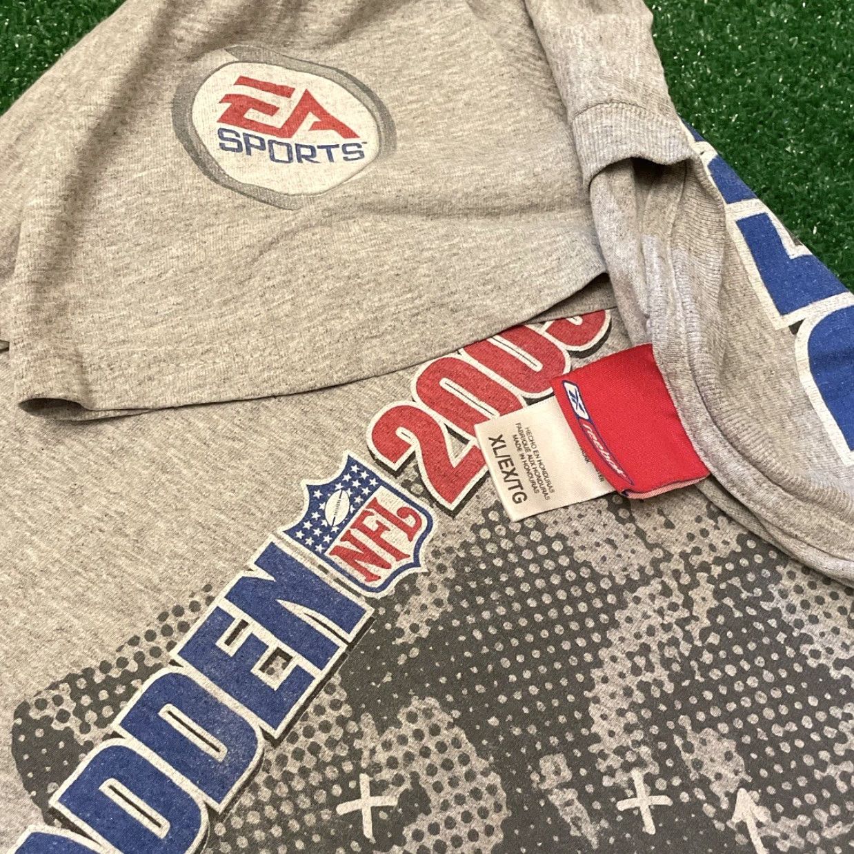 Reebok VINTAGE 90s NFL Madden 2003 Nintendo EA Sports Video Game Promo Shirt XL Gray Mens Size US XL / EU 56 / 4 - 3 Thumbnail