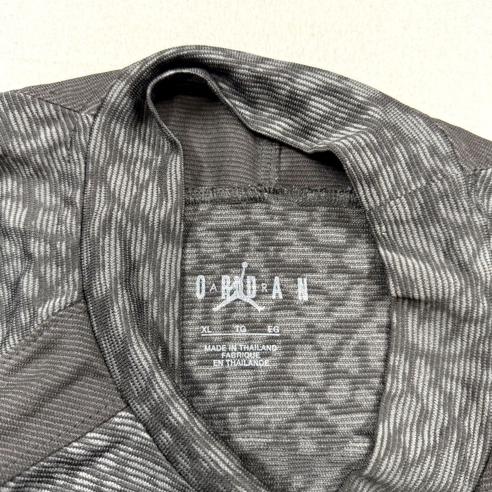 Jordan Brand Jordan Shirt Mens XL Gray Dri-FIT ADV Long Sleeve Mock Neck Performance Top Size US XL / EU 56 / 4 - 3 Thumbnail