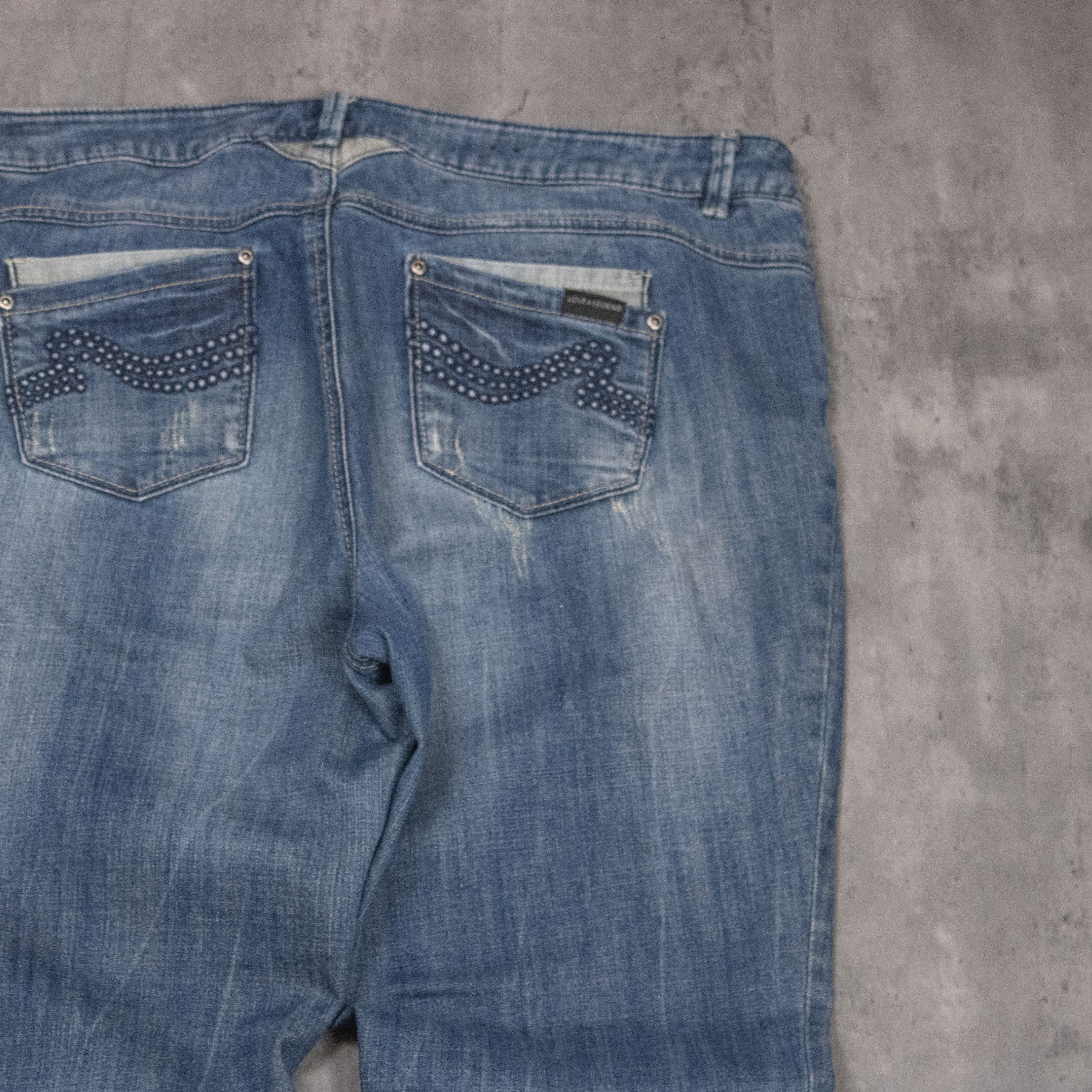 True Religion VTG Y2K Love & Legend Bootcut Low Rise Denim Jeans Size US 40 / EU 56 - 14 Thumbnail