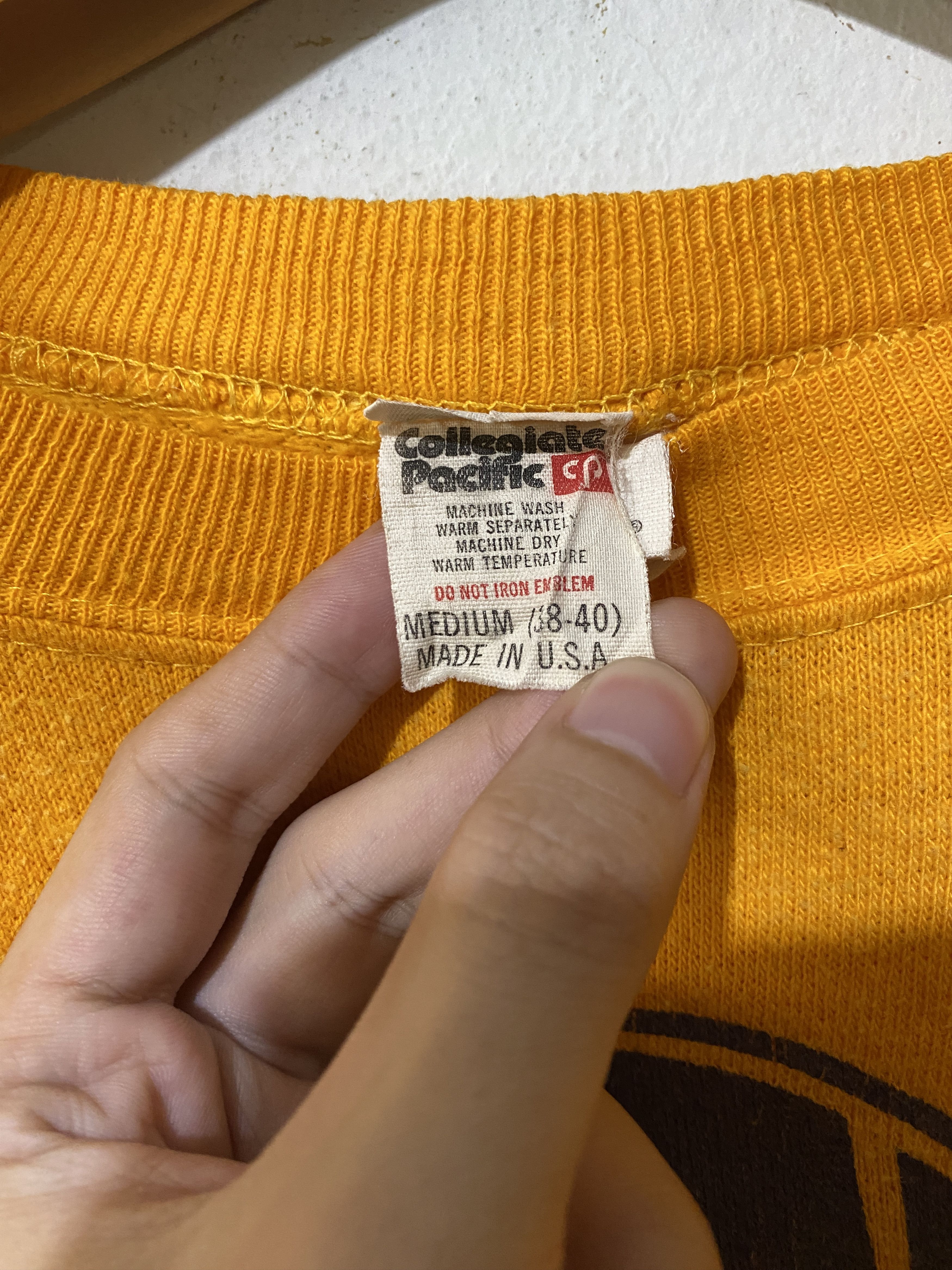 Vintage Vintage 80s Valley Center Kansas Sweatshirt Size US S / EU 44-46 / 1 - 6 Thumbnail
