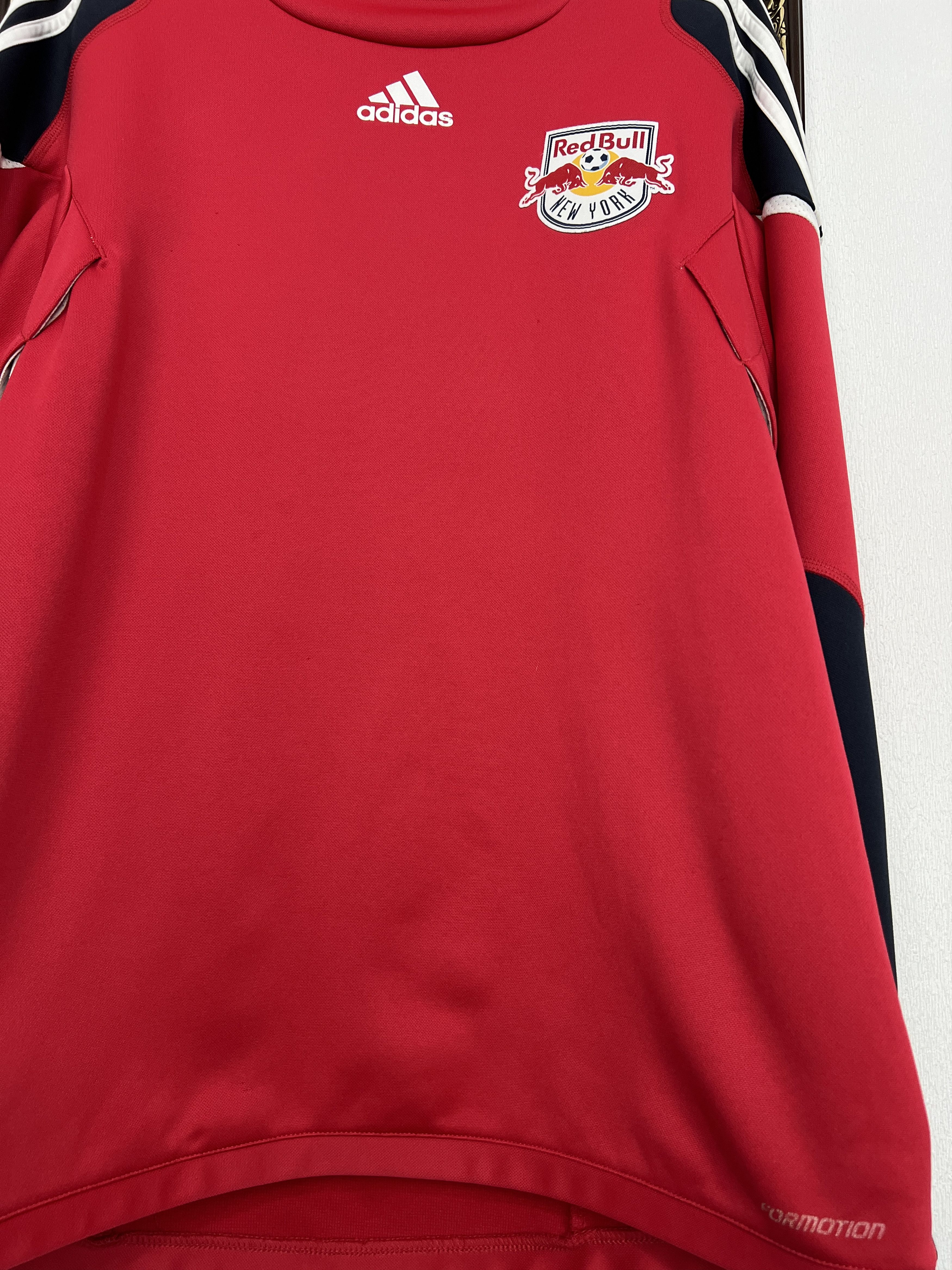Adidas Vintage Adidas Red Bull Salzburg Football Train Sweatshirt Size US L / EU 52-54 / 3 - 9 Thumbnail