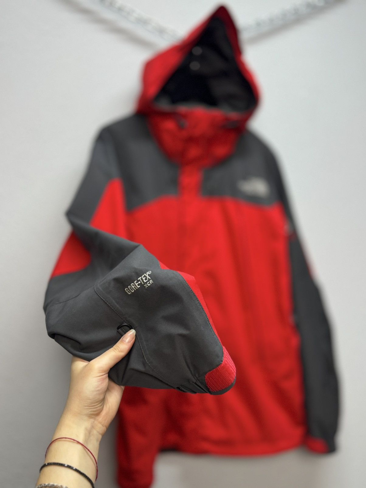 The North Face Vintage The north Face Gore-Tex Red Outdoor Arcteryx Style Size US M / EU 48-50 / 2 - 7 Thumbnail