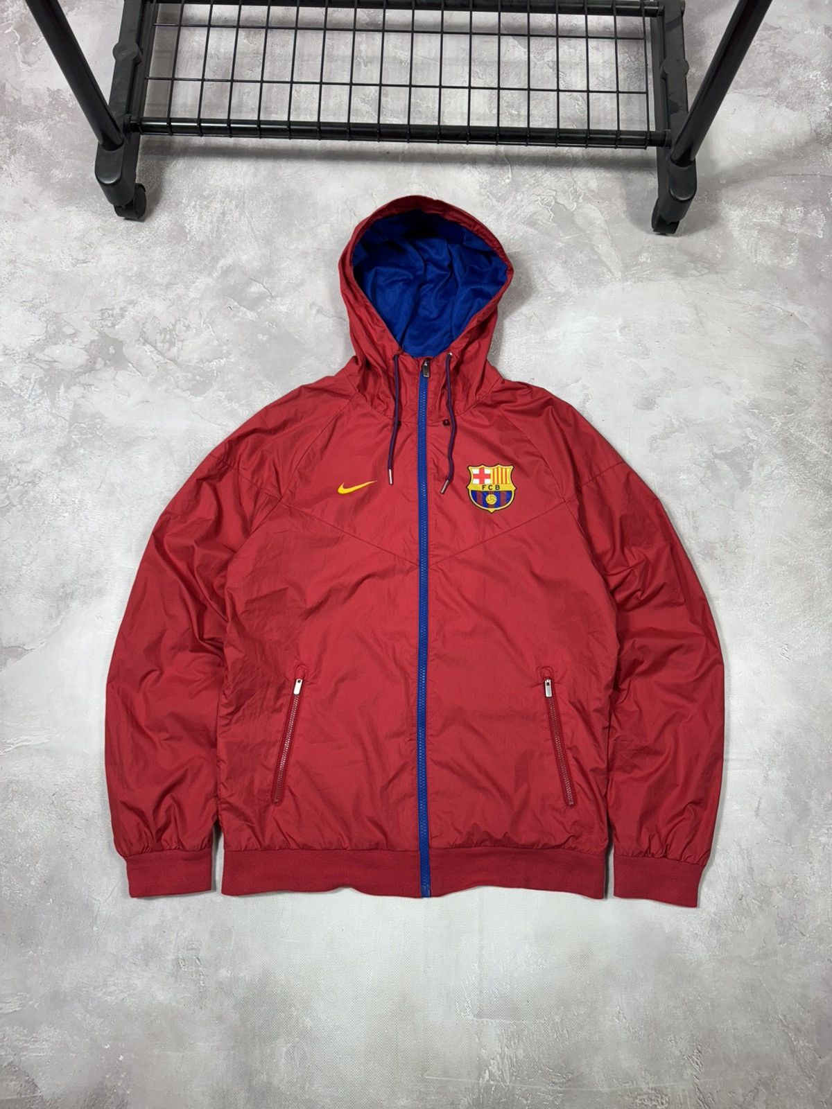Nike Vintage Nike Barcelona Red Nylon Jacket Size US S / EU 44-46 / 1 - 1 Thumbnail