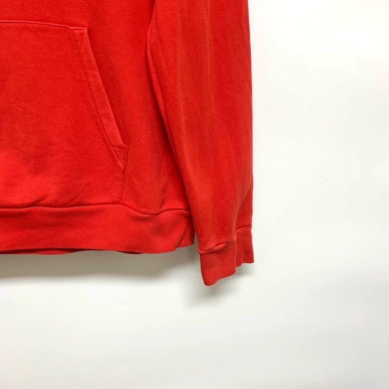 Louis Vuitton Louis Vuitton size 4l Red graffiti logo hooded sweatshirt Size US M / EU 48-50 / 2 - 6 Thumbnail