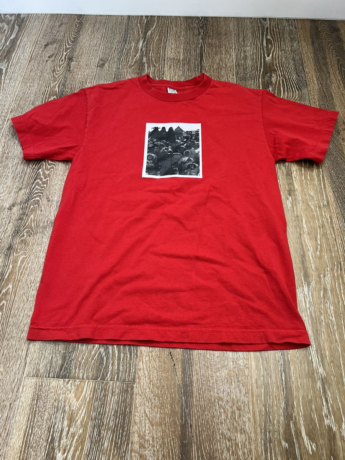 Hidden Characters Hidden characters wwds rally the youth find the cure tee Size US S / EU 44-46 / 1 - 1 Thumbnail
