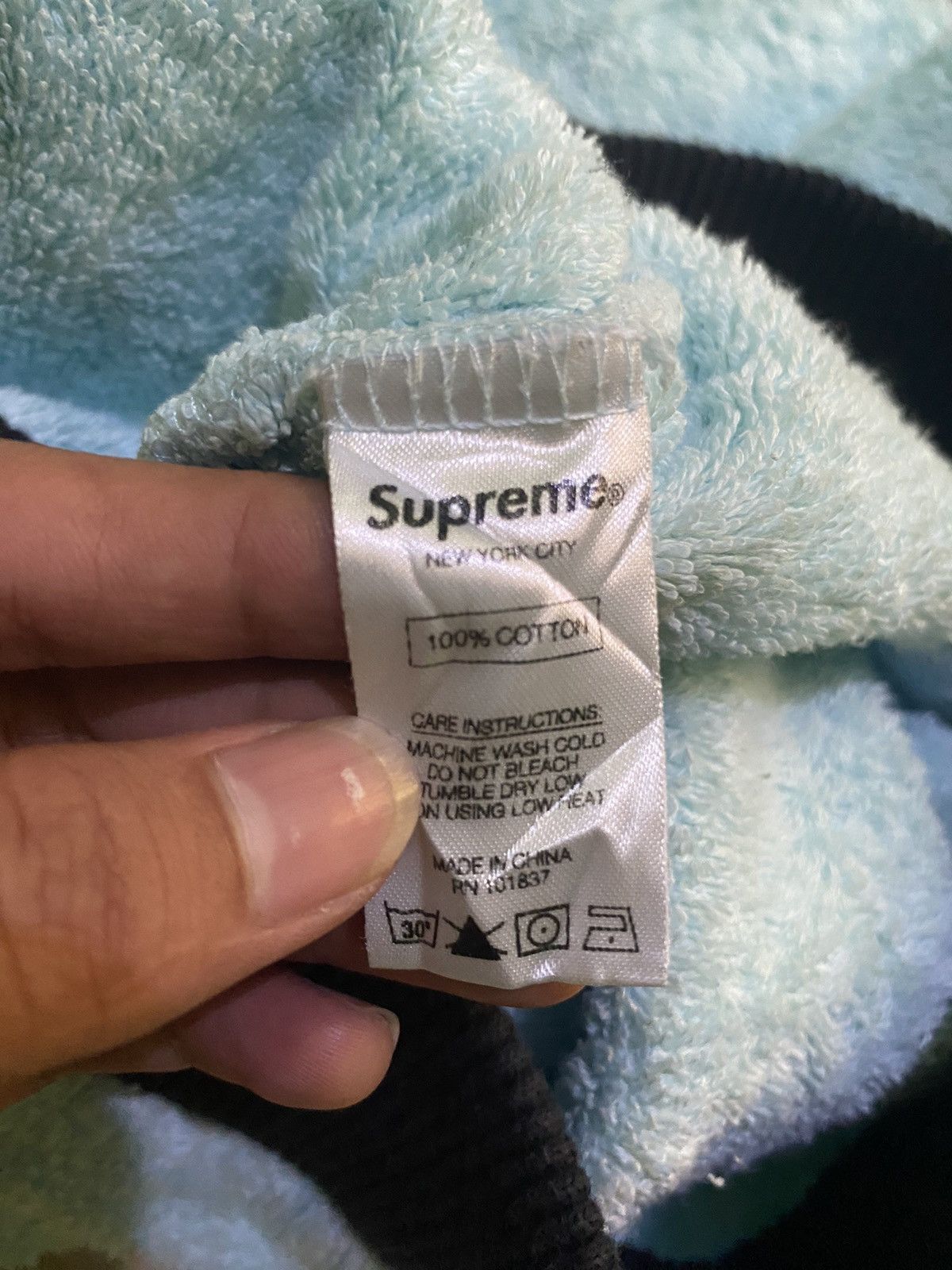 Supreme Crewneck blueterry Size US M / EU 48-50 / 2 - 4 Thumbnail