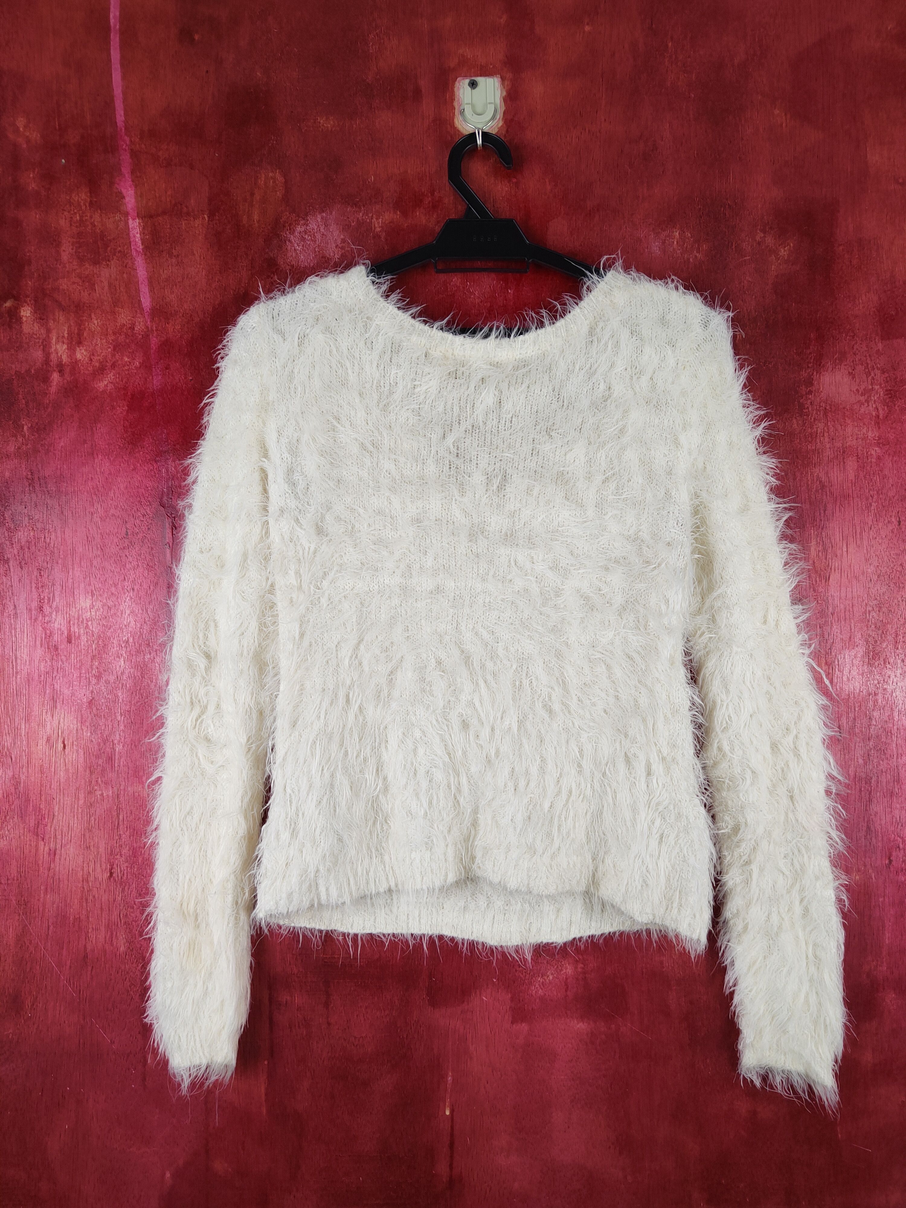 Japanese Brand × Vintage Cool Vintage 💥 Cecil McBee Cream Fur Mohair Knitwear Size M / US 6-8 / IT 42-44 - 7 Thumbnail