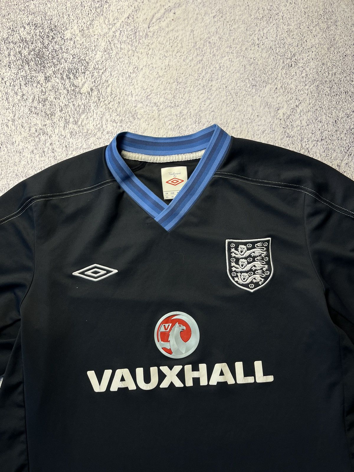 Umbro Vintage ENGLAND 2012 Umbro Vauxhall training shirt Size US XL / EU 56 / 4 - 13 Thumbnail