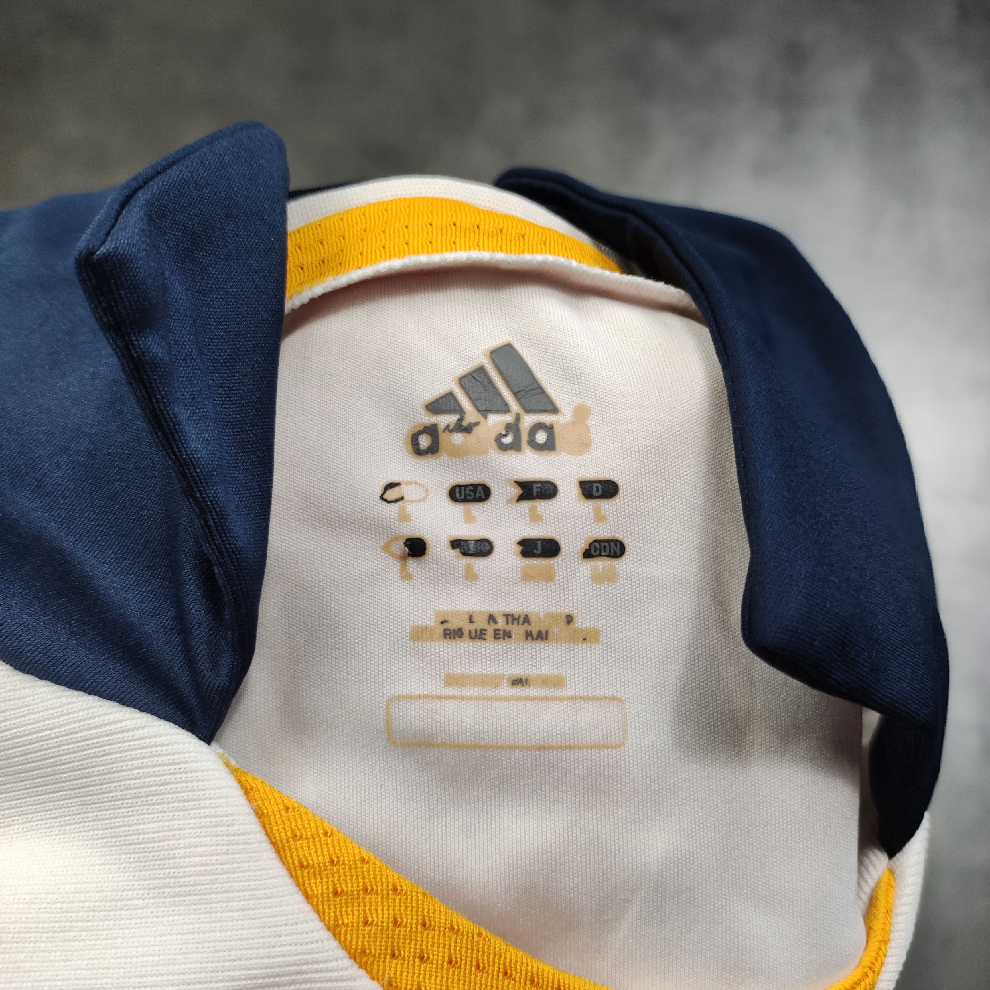 Vintage RARE Vintage Adiads x LA Galaxy #23 Beckham Home Jersey Size US XL / EU 56 / 4 - 8 Thumbnail