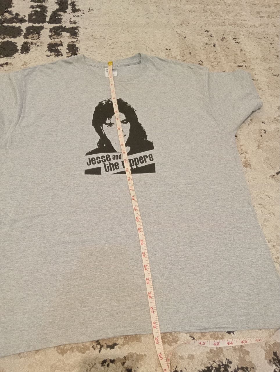 Band Tees Vintage Jesse and The Rippers Tees - Size L Size US L / EU 52-54 / 3 - 7 Thumbnail