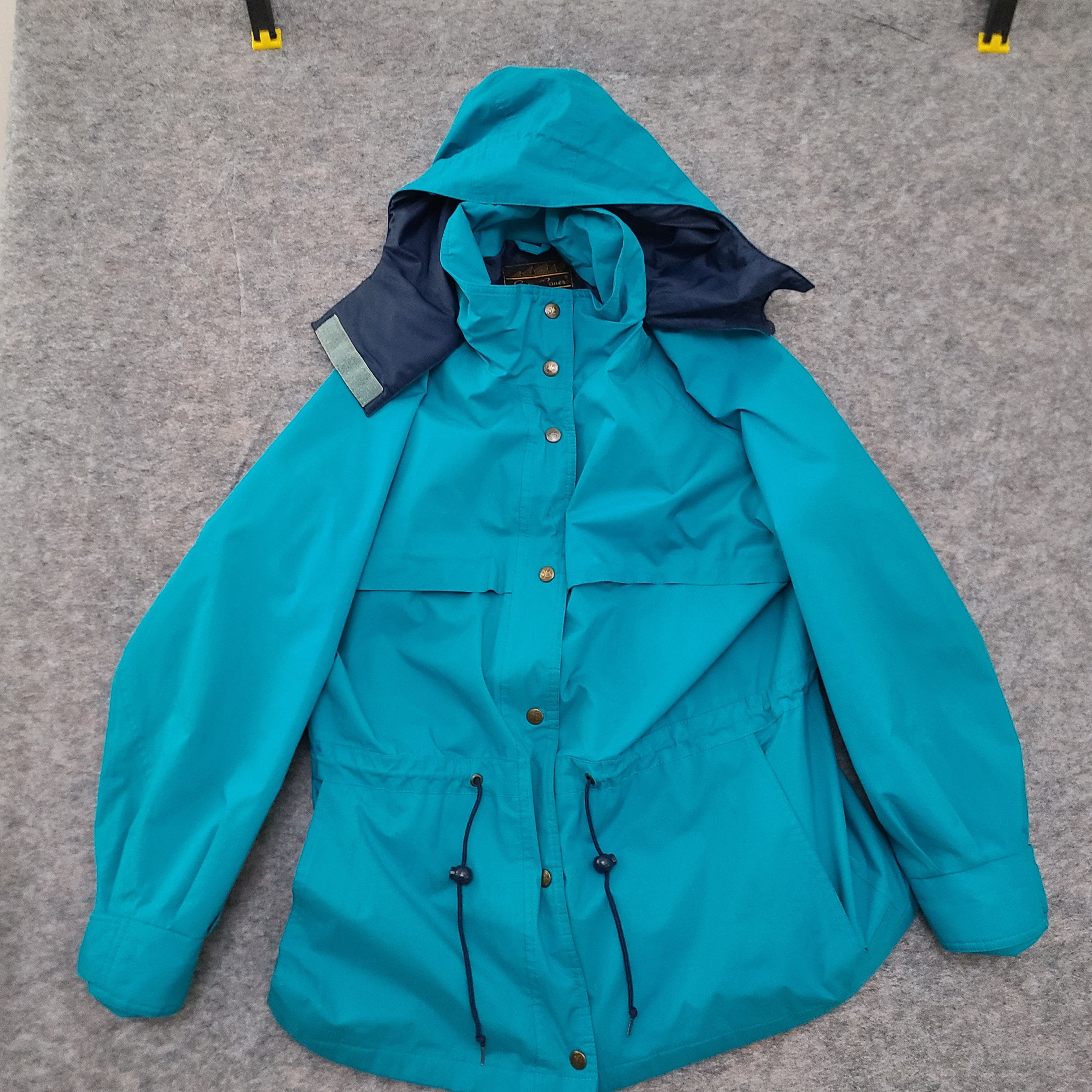Eddie Bauer Vintage Eddie Bauer Gortex Jacket Medium Detachable Hoodie Size M / US 6-8 / IT 42-44 - 2 Thumbnail