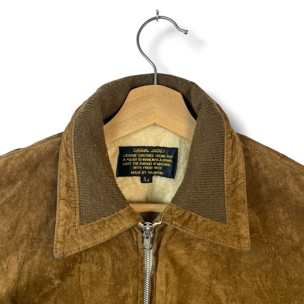 Japanese Brand VINTAGE VALIANTAS SUEDE LEATHER BOMBER JACKET MADE IN JAPAN Size US L / EU 52-54 / 3 - 7 Thumbnail