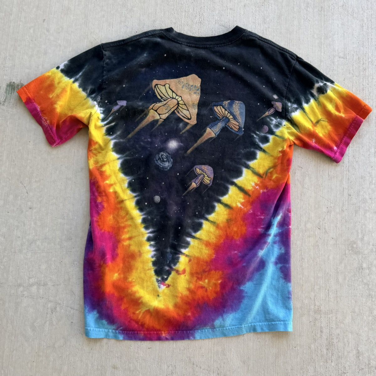 Liquid Blue Liquid Blue Mushroom T-Shirt Small Rainbow Tie Dye Space Size US S / EU 44-46 / 1 - 2 Thumbnail