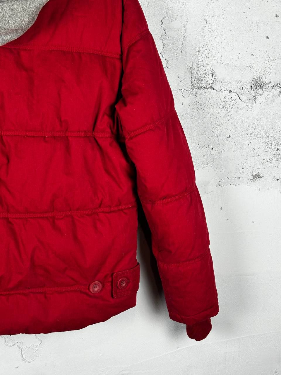 Guess × Vintage Vintage GUESS Red Hooded Puff Down Jacket Size XL Size US XL / EU 56 / 4 - 11 Thumbnail