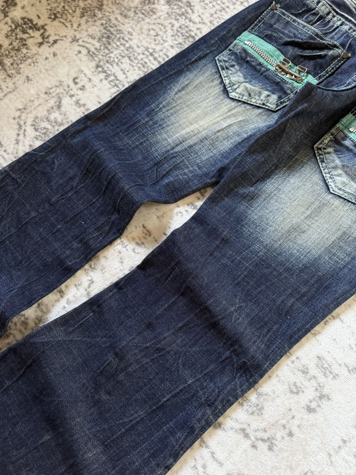Fad Three × Japanese Brand × Le Grande Bleu (L.G.B.) Yoshitomo Lolita Muddy Wash Wrinkle Texture Flared Jeans Size US 28 / EU 44 - 14 Thumbnail