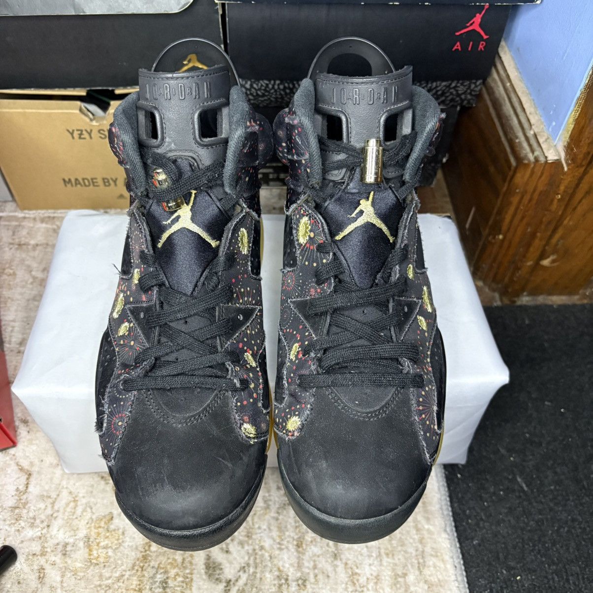 Jordan Brand Size 10 - Air Jordan 6 Retro Chinese New Year Size US 10 / EU 43 - 3 Thumbnail