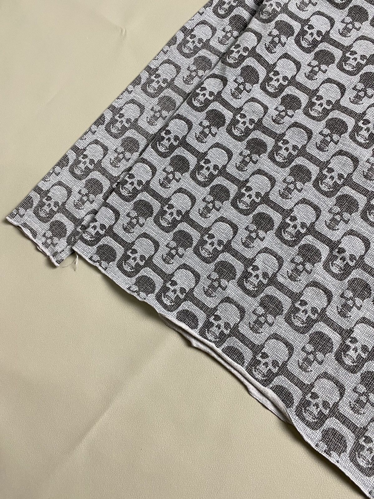 Beauty Beast × If Six Was Nine × Japanese Brand Lucien Pellat Finet Skull Gothic Longsleeve Size US S / EU 44-46 / 1 - 4 Thumbnail