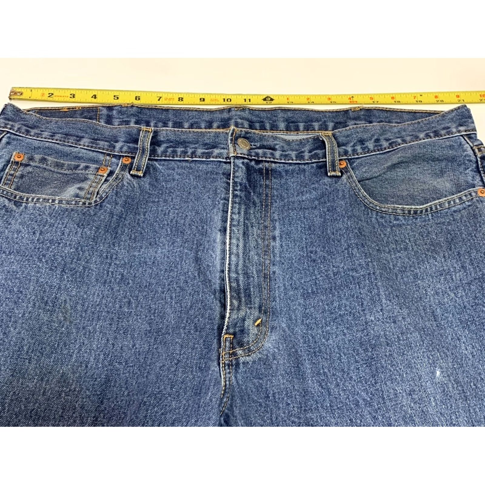 Levi's Levi’s 550 Relaxed Fit Denim Jeans 42x32 Distressed Blue 42 Inseam Mens Regular Waist 42 Size US 42 / EU 58 - 4 Thumbnail