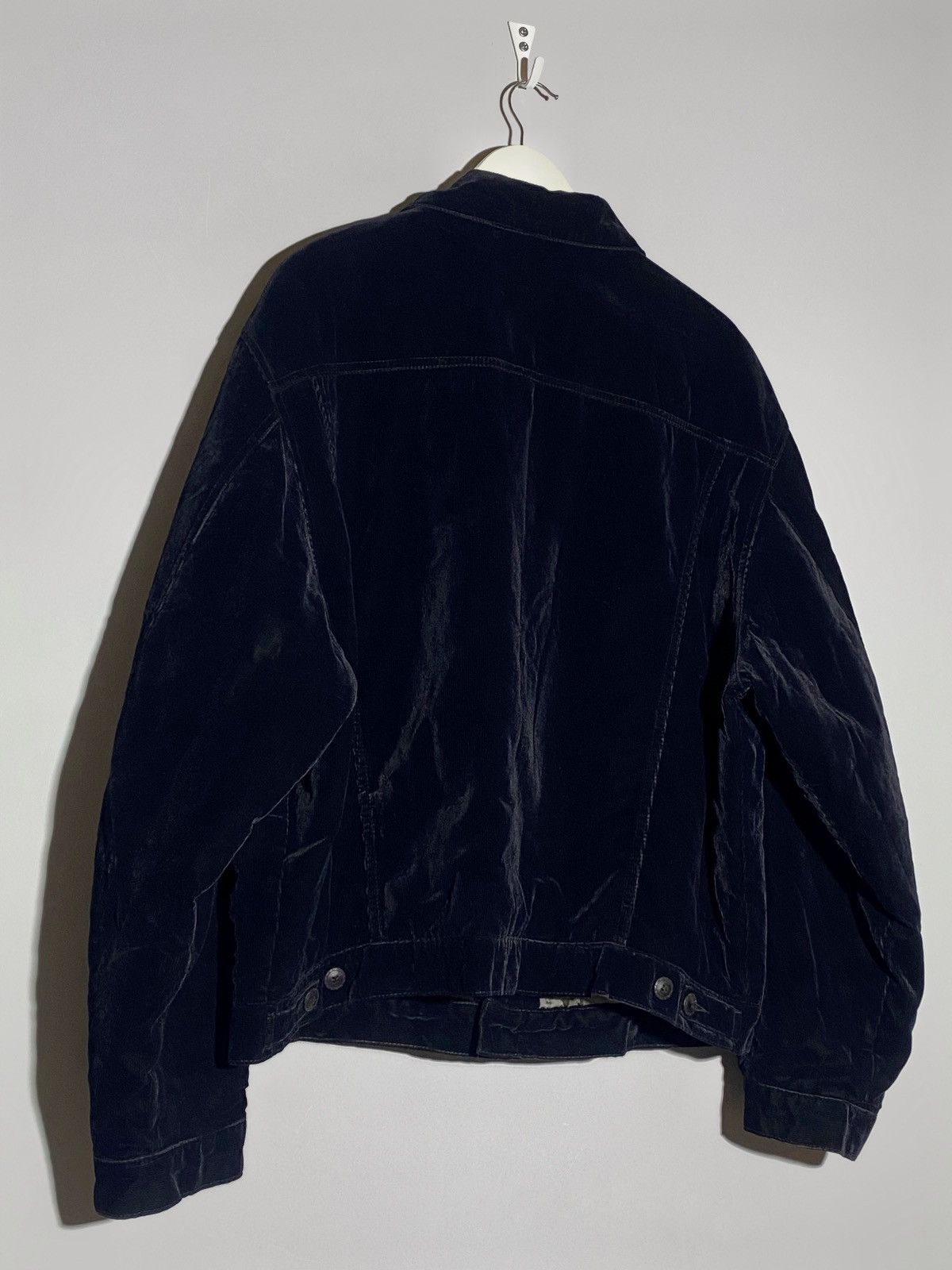Vintage Vintage 90s Versace Classic V2 Rare Corduroy Velvet Jacket Size US XL / EU 56 / 4 - 11 Thumbnail