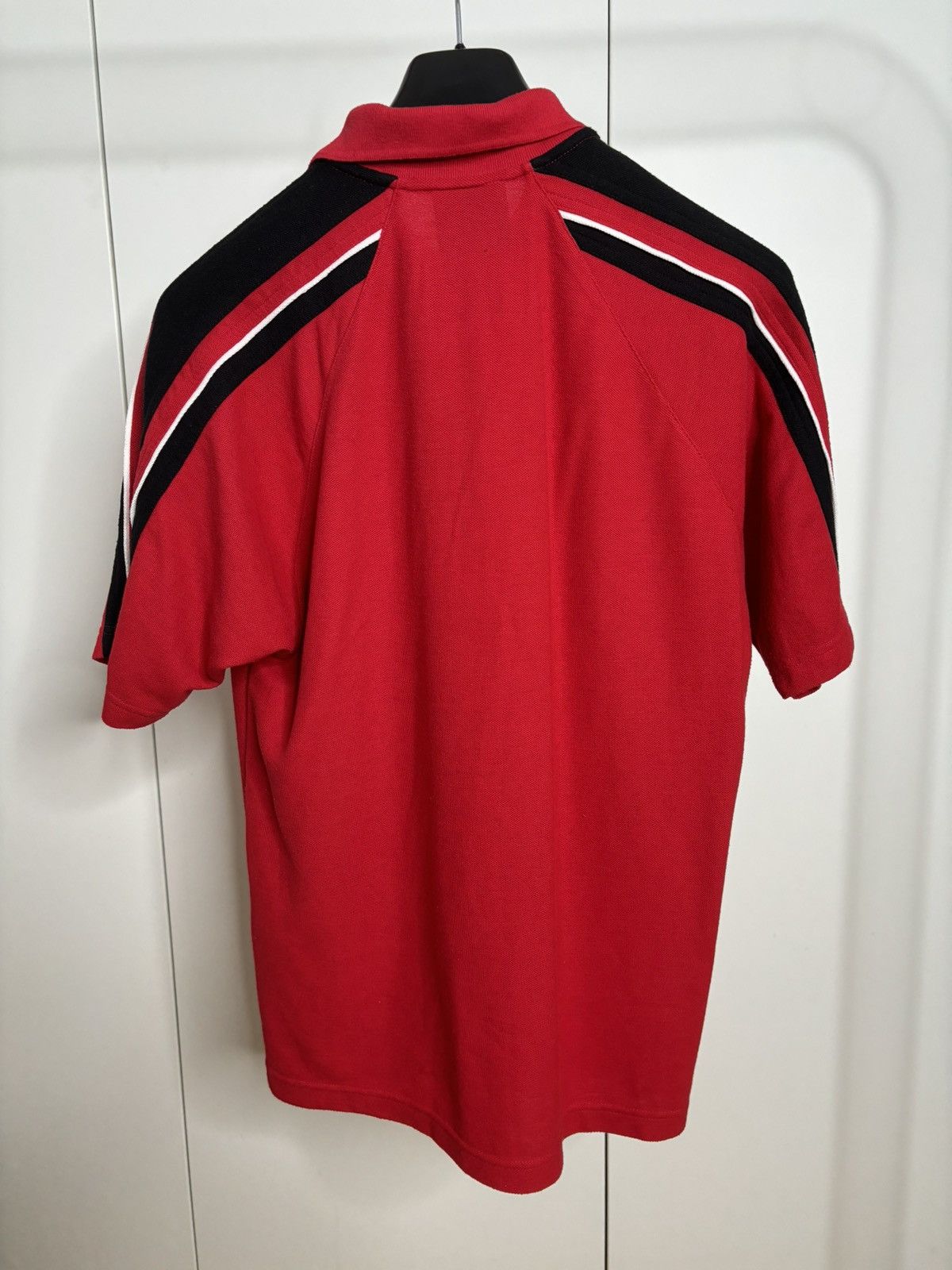 Umbro Vintage Umbro Manchester United soccer jersey rare size M Size US M / EU 48-50 / 2 - 7 Thumbnail