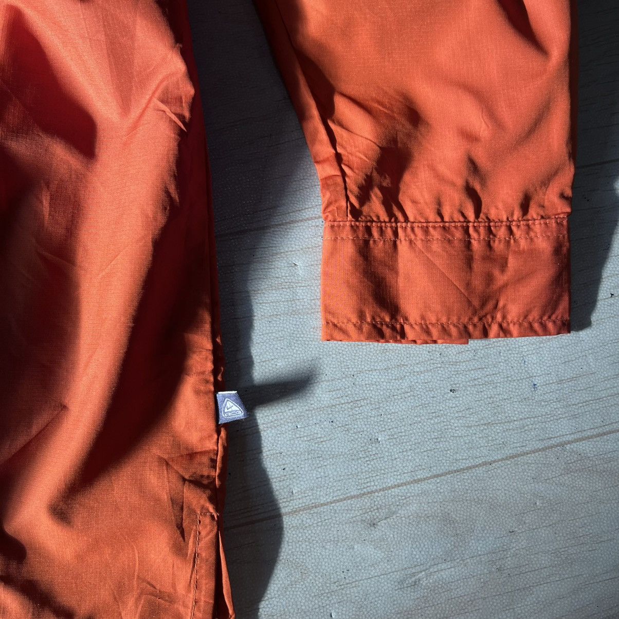 Nike ACG 2000s Nike Acg transformer overshirt 2in1 sleeve Size US L / EU 52-54 / 3 - 5 Thumbnail