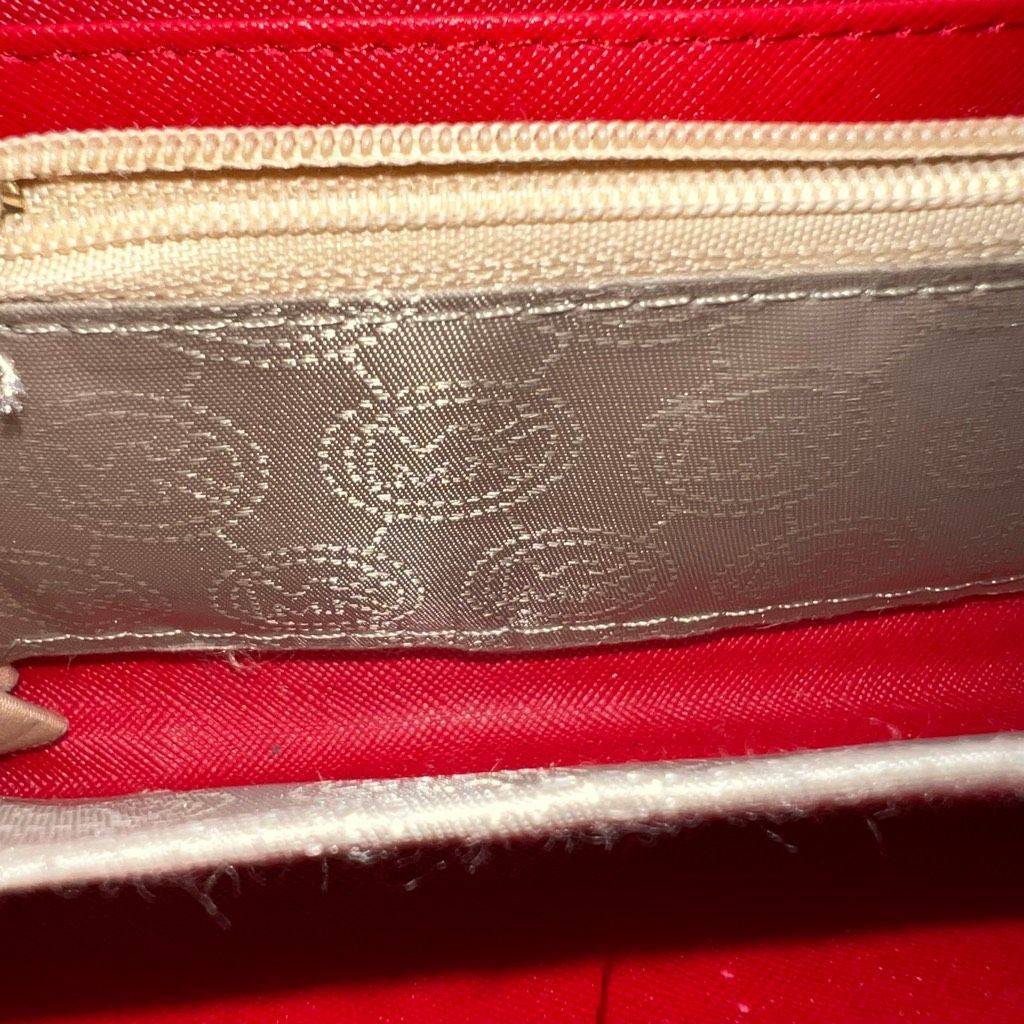 Michael Kors MICHAEL KORS “BROKEN HEART” REHAB WALLET FOR LIVE SHOW Size ONE SIZE - 10 Thumbnail