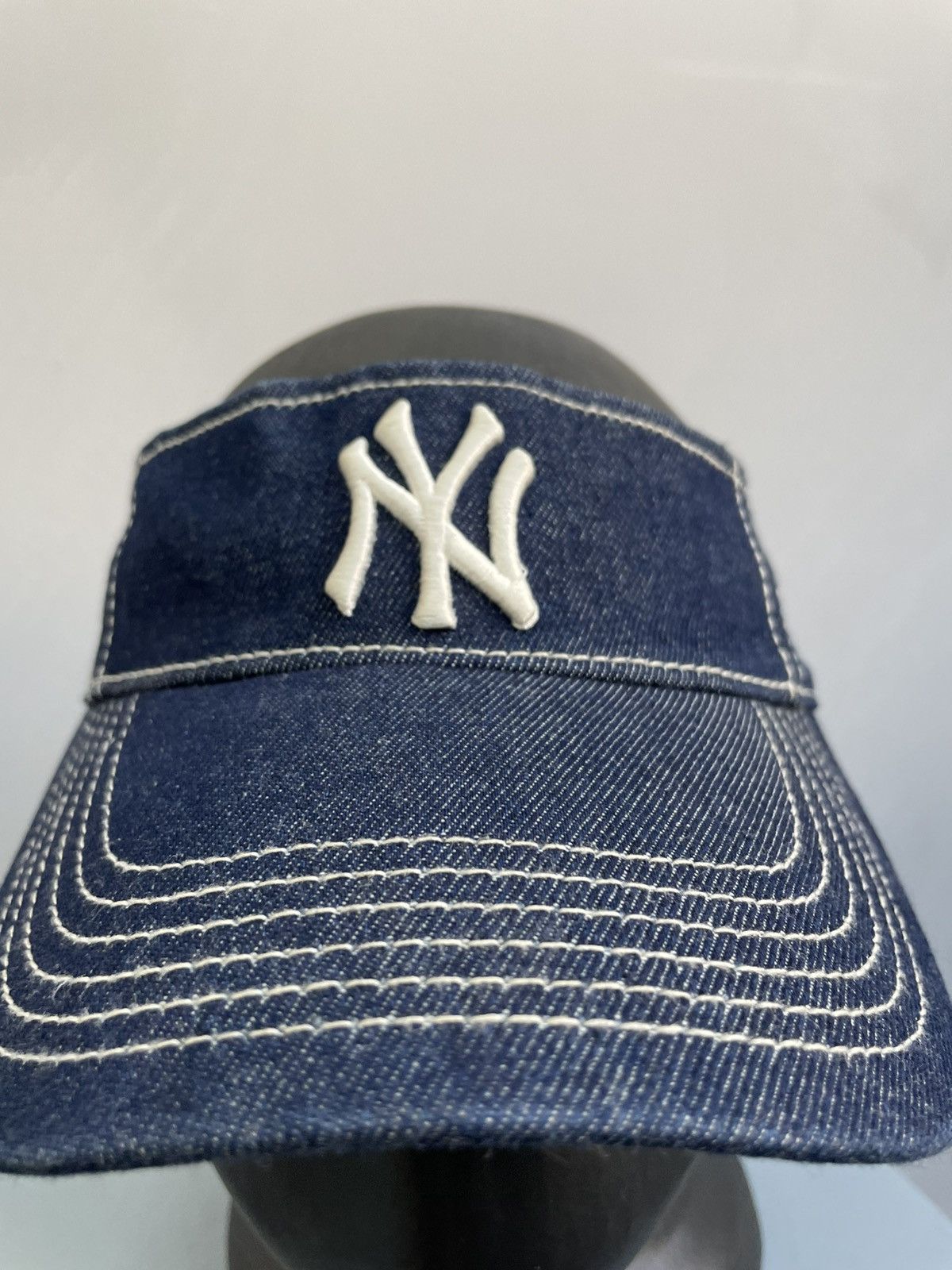 New York Yankees Vintage New York Yankees visor cap hat hype rare Size ONE SIZE - 4 Thumbnail