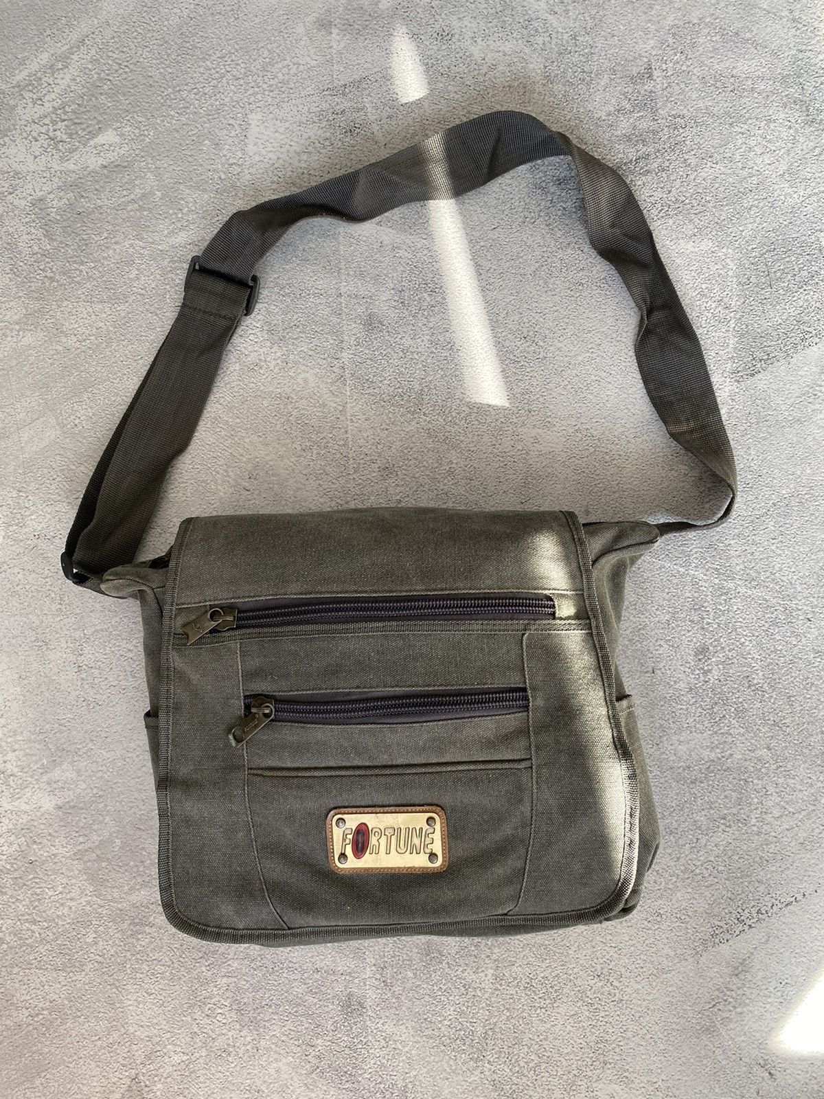 Japanese Diesel Style Faded Vintage Distressed Sling Bag in Grey, Men's