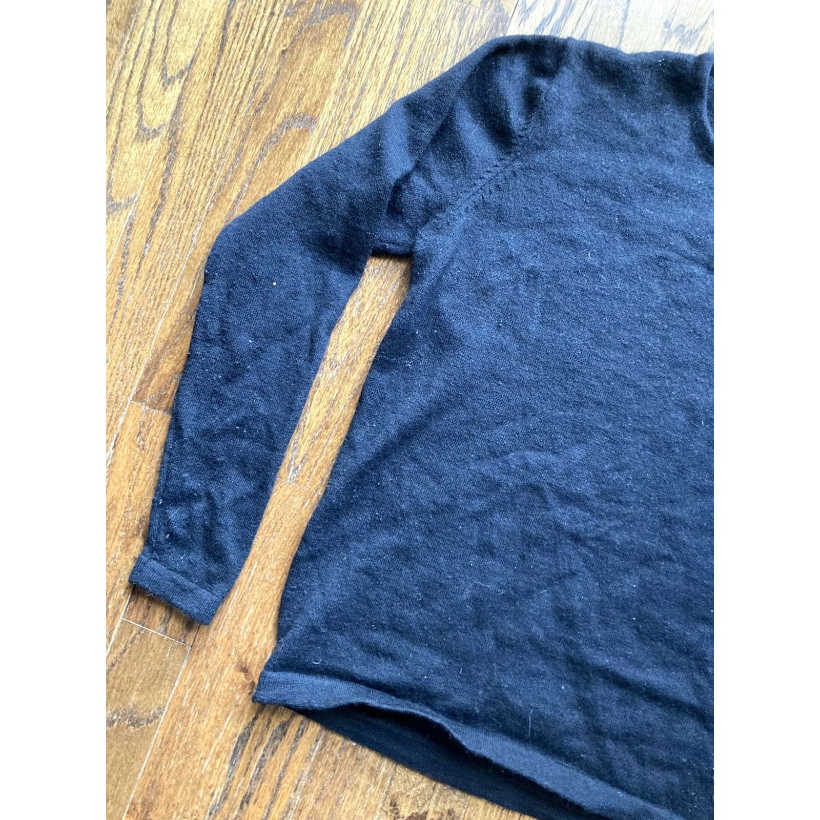 Brooks Brothers VINTAGE Brooks Brothers Sweater Women Medium Regular Black Wool Merino Preppy Pullover Long Sleeve Casual 100% M Size M / US 6-8 / IT 42-44 - 2 Thumbnail