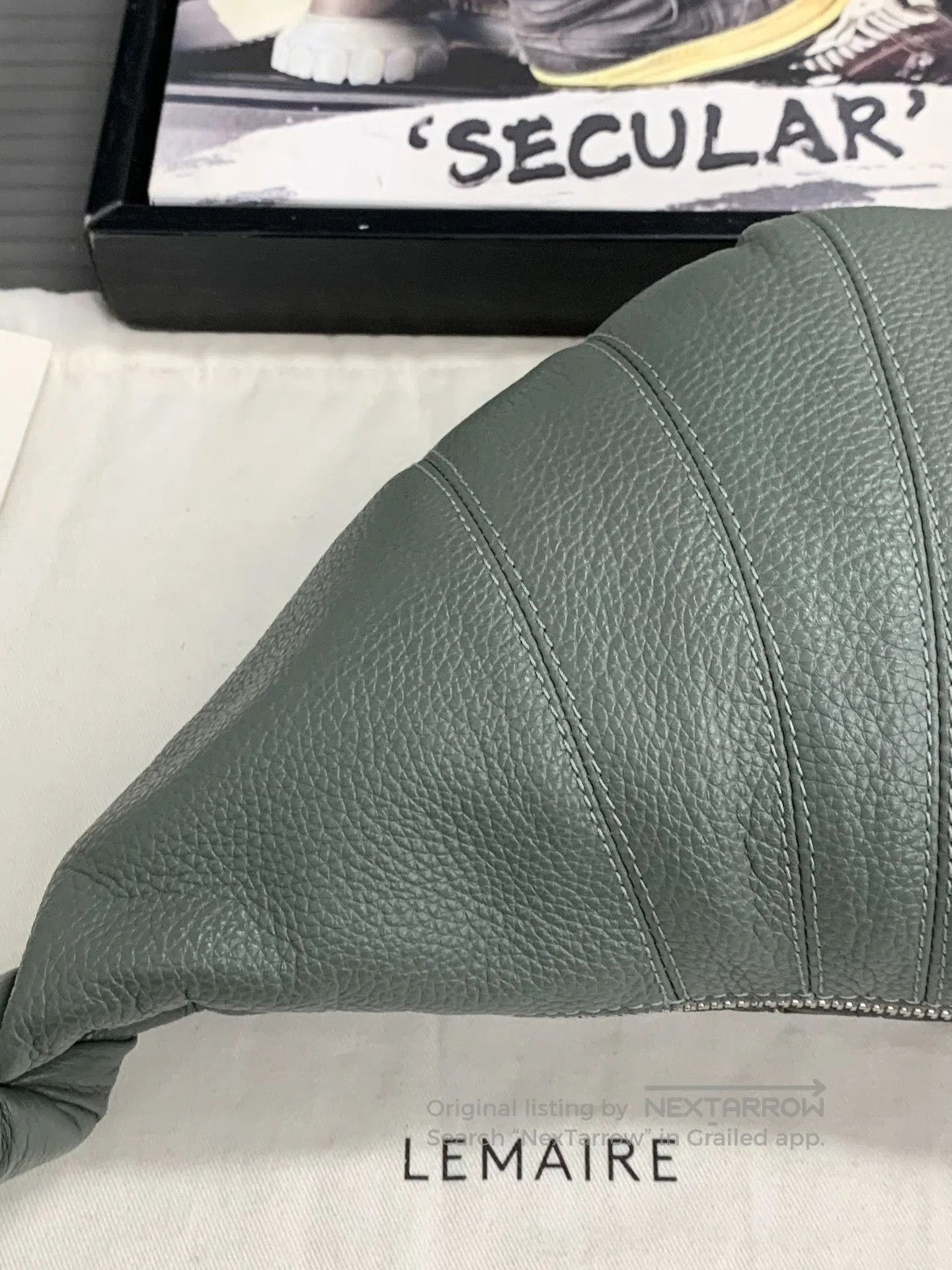 Lemaire Lemaire Small Clay Green Croissant Bag. Size ONE SIZE - 6 Thumbnail