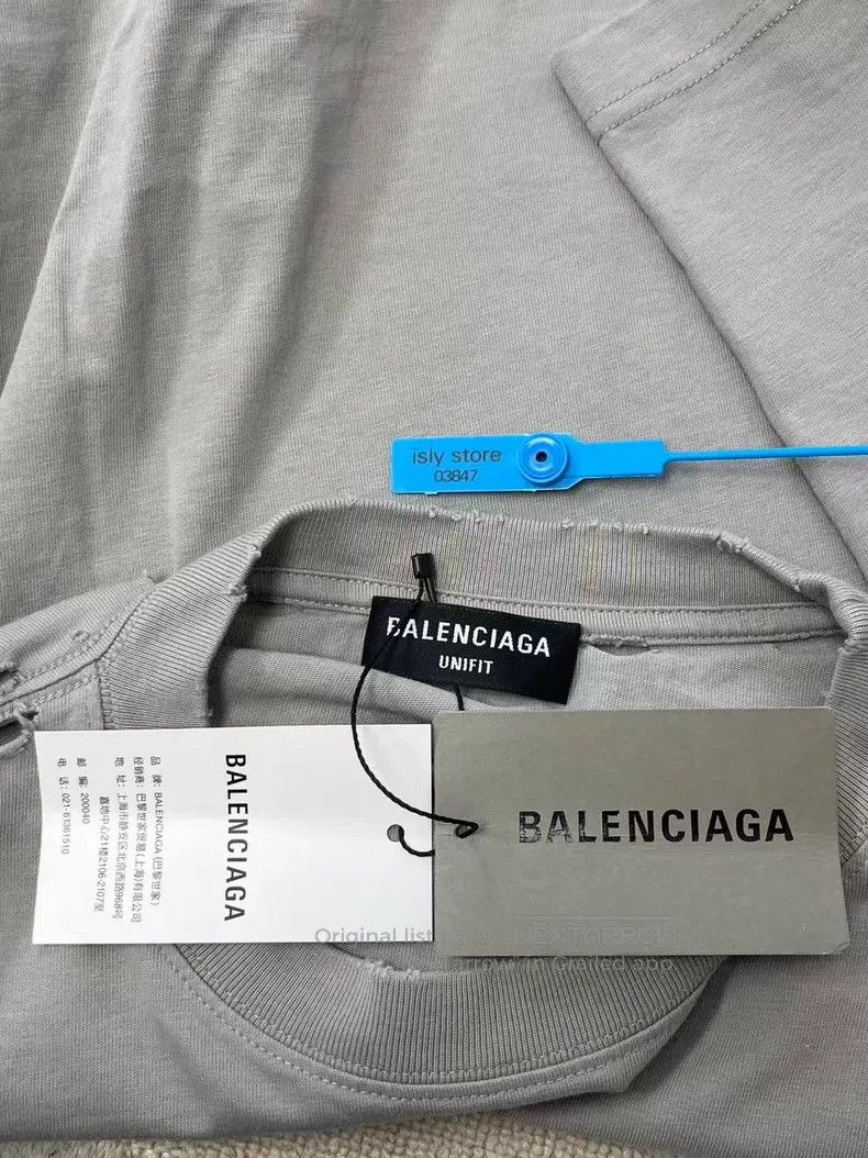 Balenciaga Balenciaga Solid Letter Printed Ripped Round Neck Short Sl Size US XXS / EU 40 - 5 Thumbnail