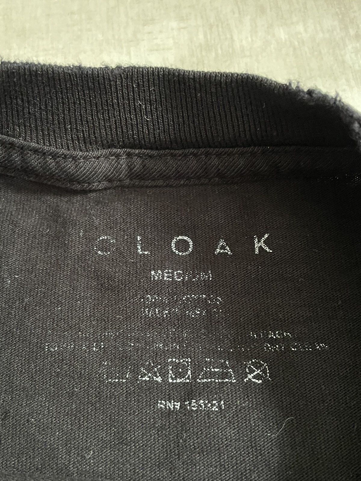Cloak Cloak The Dark T-Shirt Skull Black RARE Size US M / EU 48-50 / 2 - 7 Thumbnail