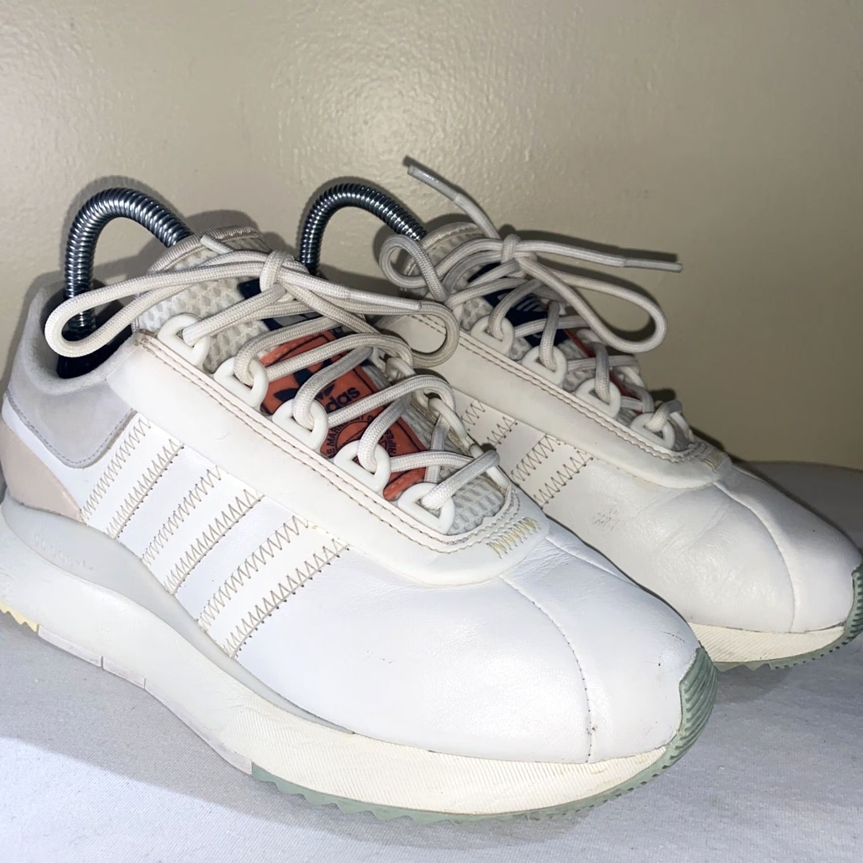 Adidas Adidas Women Sneaker Size 6 White/Grey/Peach/Mint Pyv702001 Size US 6 / IT 36 - 2 Thumbnail