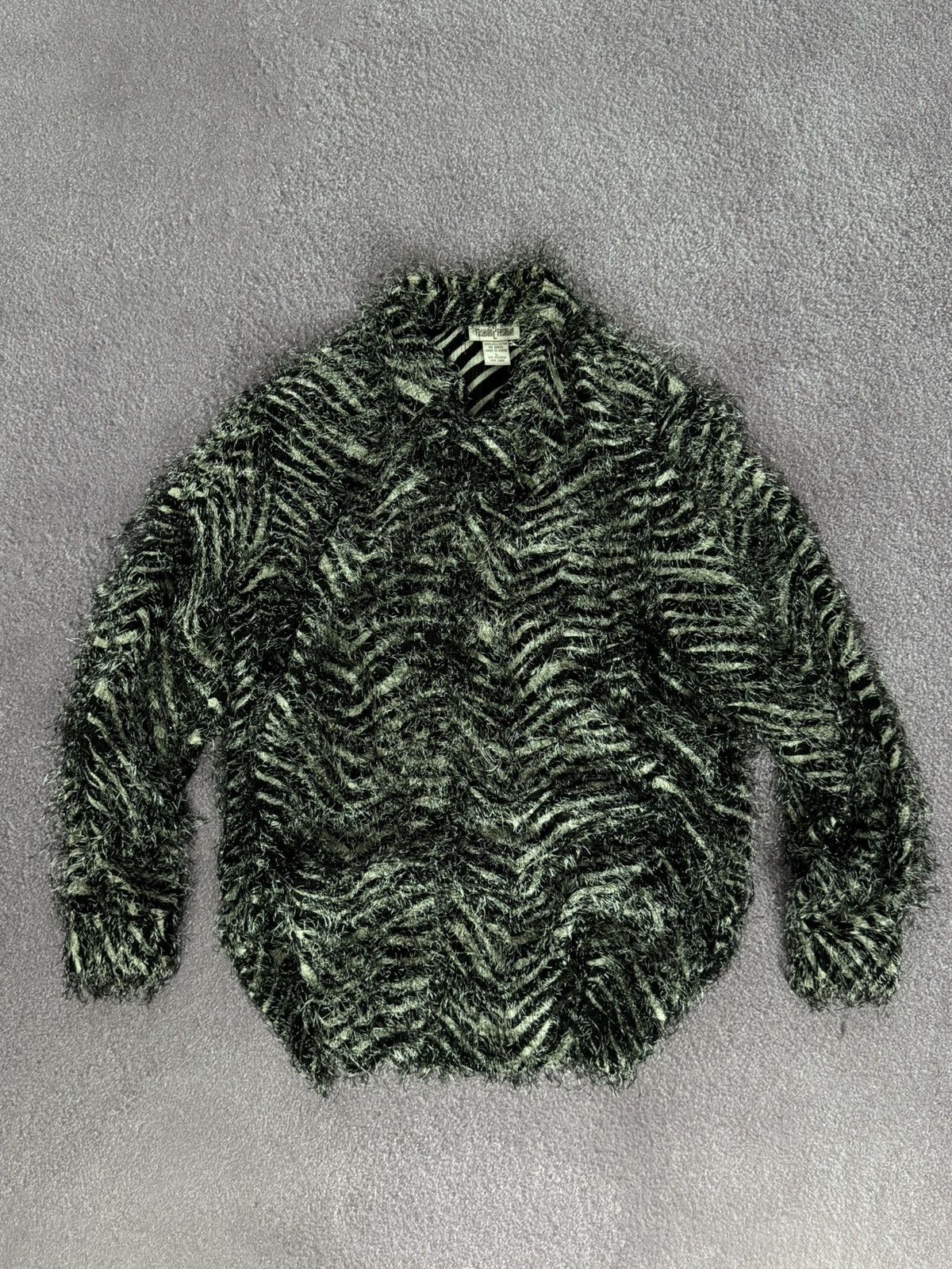 Japanese Brand Vintage Fuzzy Y2K Aesthetic Glamour Button Up Blouse Size M / US 6-8 / IT 42-44 - 1 Thumbnail