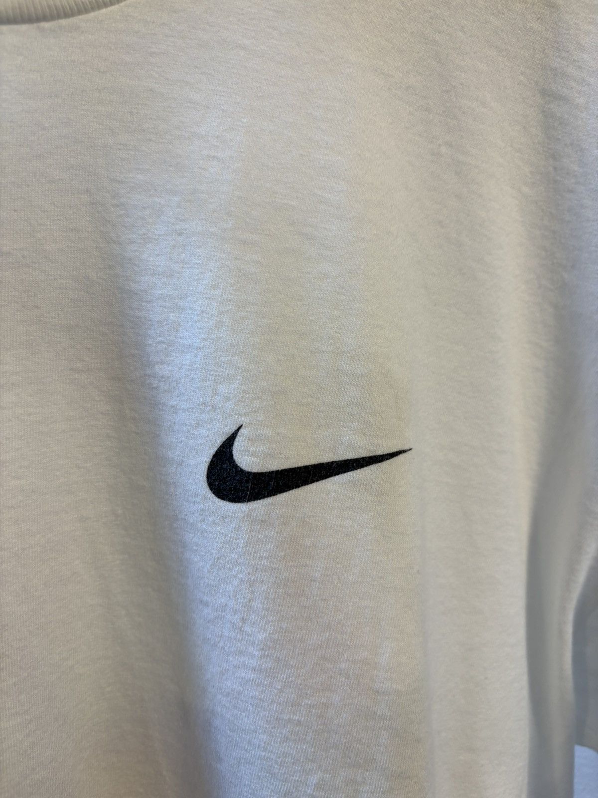 Nike Vintage Nike Football T-Shirt Size US L / EU 52-54 / 3 - 13 Thumbnail