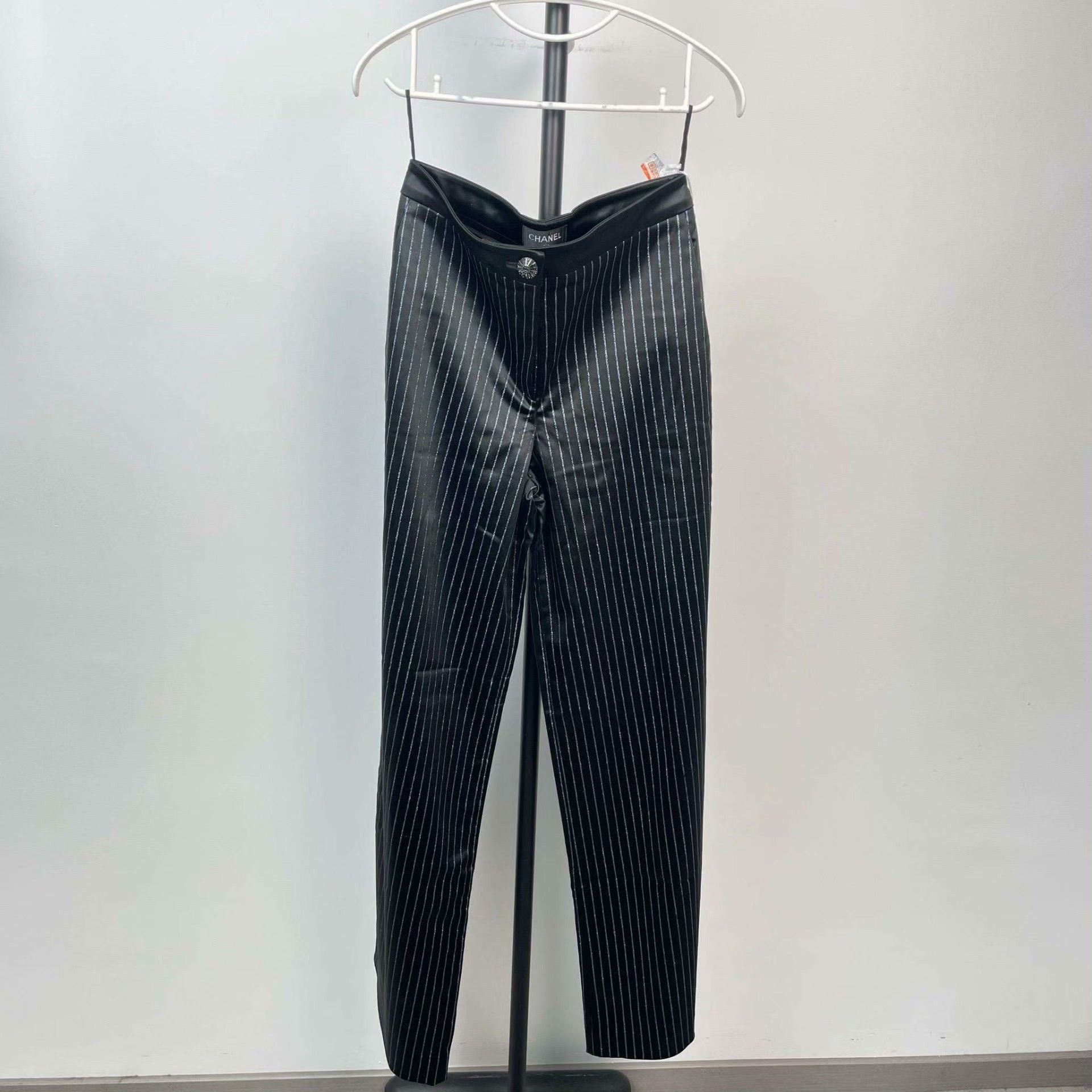 Chanel Chanel Striped Pants 38 Women Size 38" / US 16 / IT 52 - 1 Thumbnail