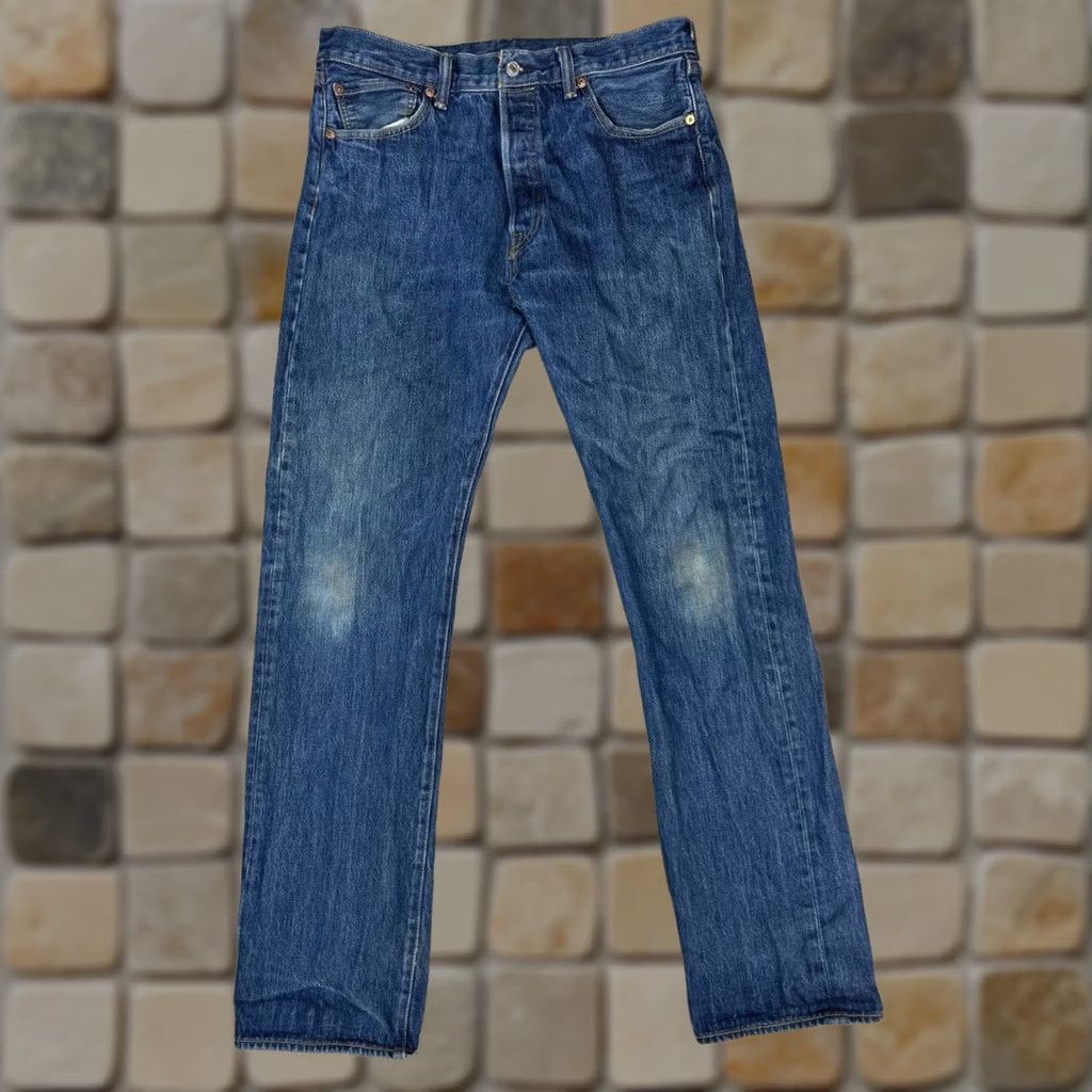 Levi's Levi's 501 Jeans Men 34 Blue Denim Cotton Mid Rise Medium Wash Straight Leg 32x33 Jeans Regular Mens Size US 34 / EU 50 - 1 Thumbnail