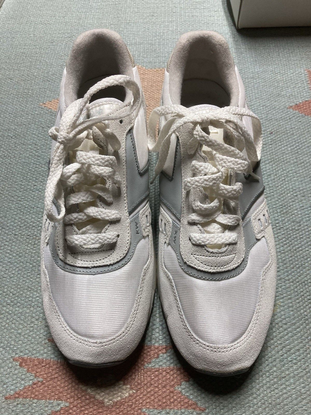 Vintage 1980s brooks running shoes Axiom KW NOS white gray men’s 10 Size US 10 / EU 43 - 9 Thumbnail