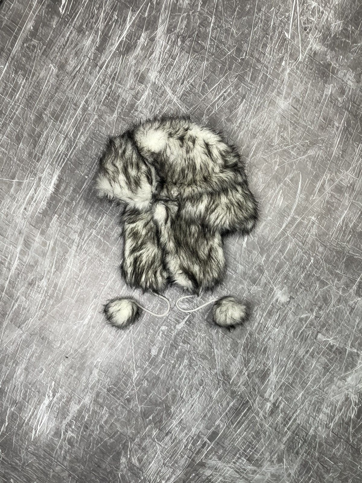 20471120 × Japanese Brand Y2K Fuzzy Mohair Hat Vintage Wolf Ushanka ASAP style Size ONE SIZE - 1 Thumbnail