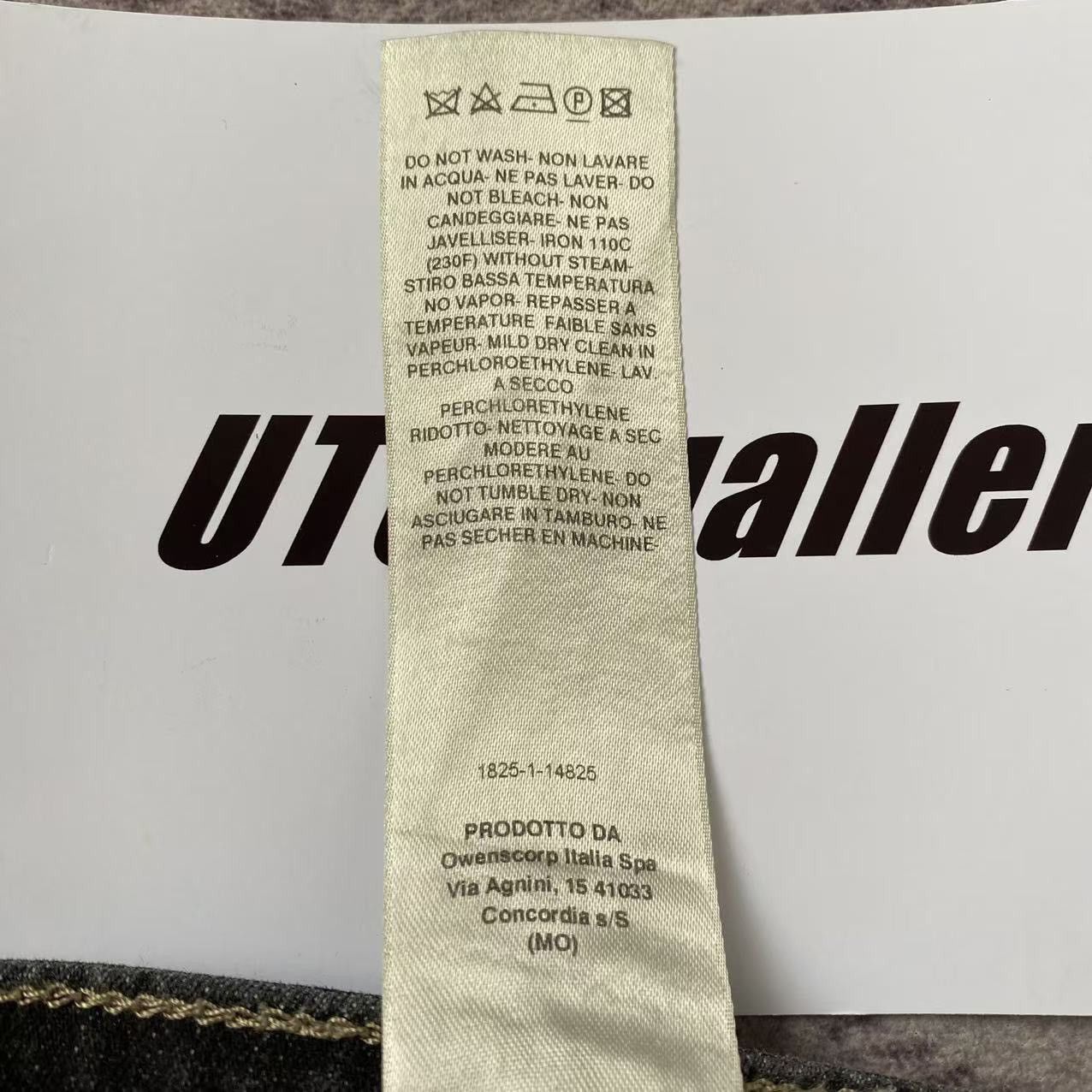 Rick Owens Rick Owens White Waxed Tyrone Cut Denim Jeans "SAMPLE" 20SS Size US 31 - 8 Thumbnail