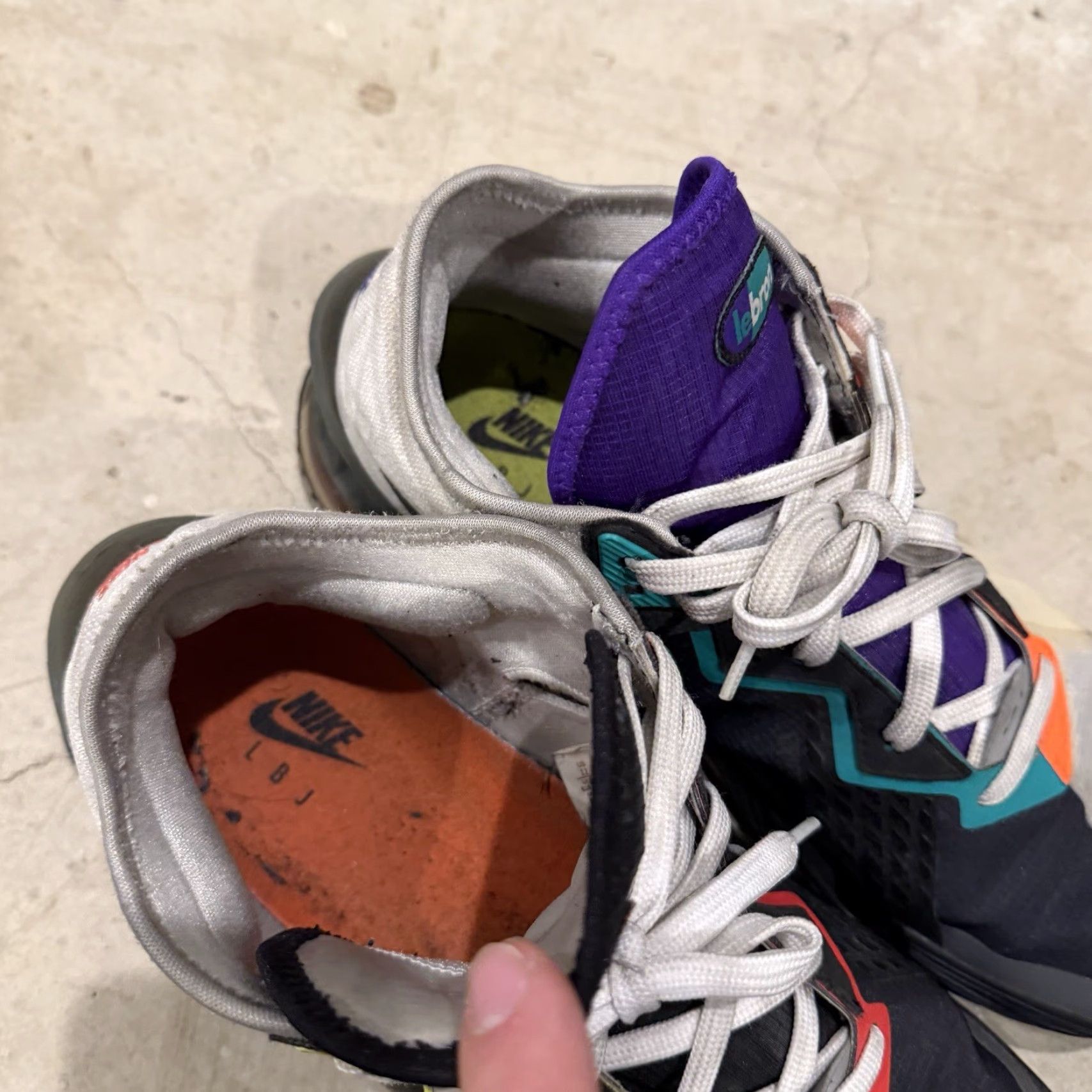 Nike Nike LeBron 18 Low Air Max 95 Greedy Sneaker Men 12 White CV7562-100 Size US 11 / EU 44 - 4 Thumbnail