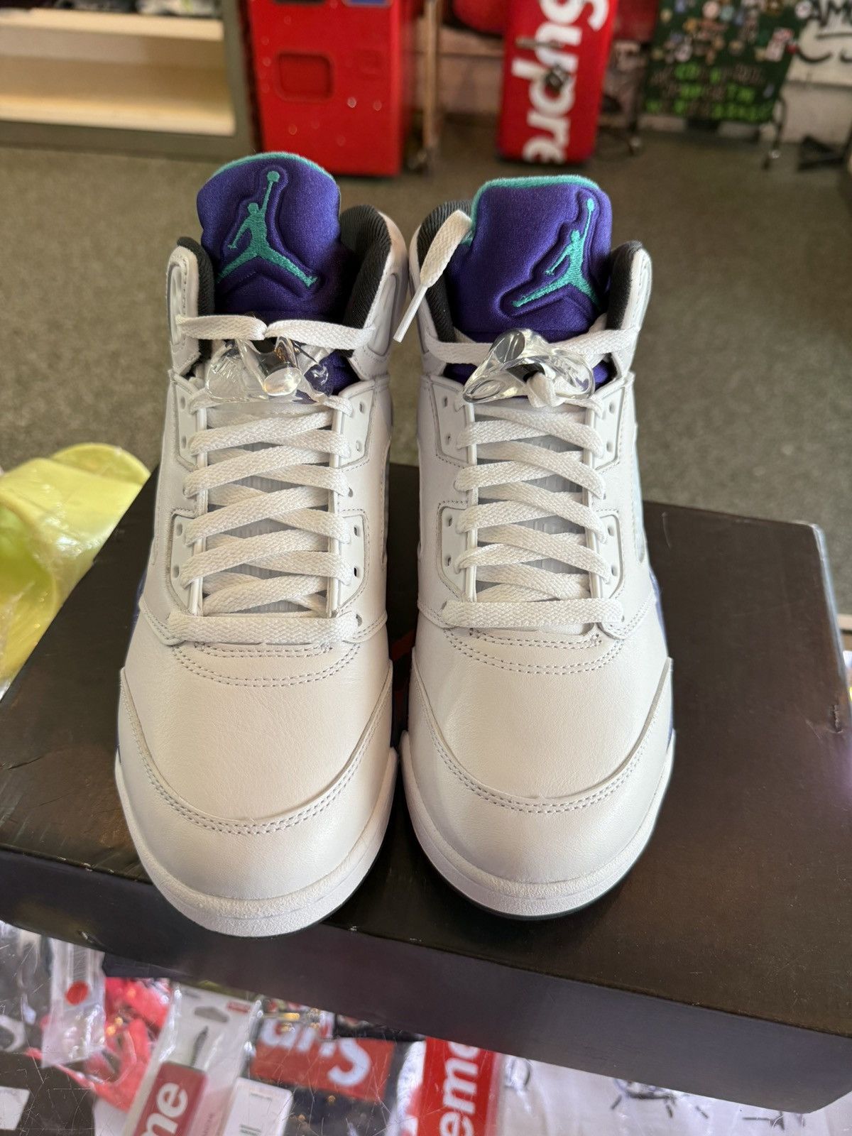 Jordan Brand Air Jordan five retro OG Size US 8 / EU 41 - 1 Thumbnail