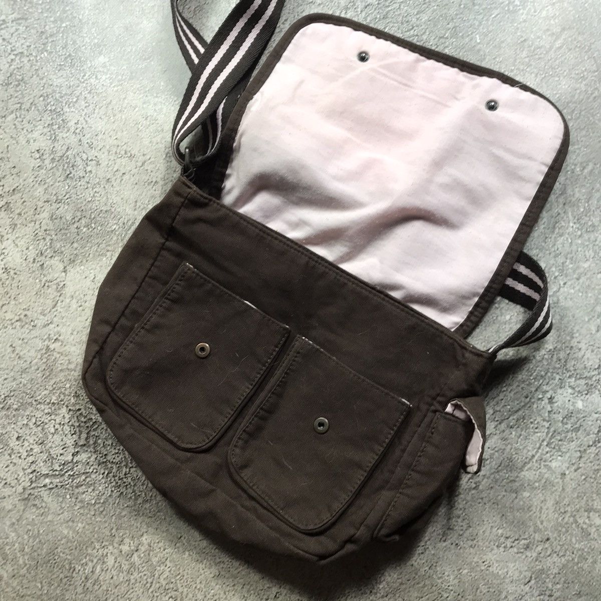 Vintage Vintage Y2K Japanese Crossbody Bag Streetwear Black Logo OS Size ONE SIZE - 5 Thumbnail