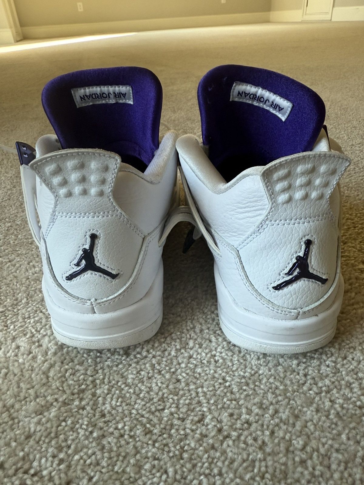 Jordan Brand Air Jordan 4 Retro Purple Metallic Size US 7 / EU 40 - 4 Thumbnail