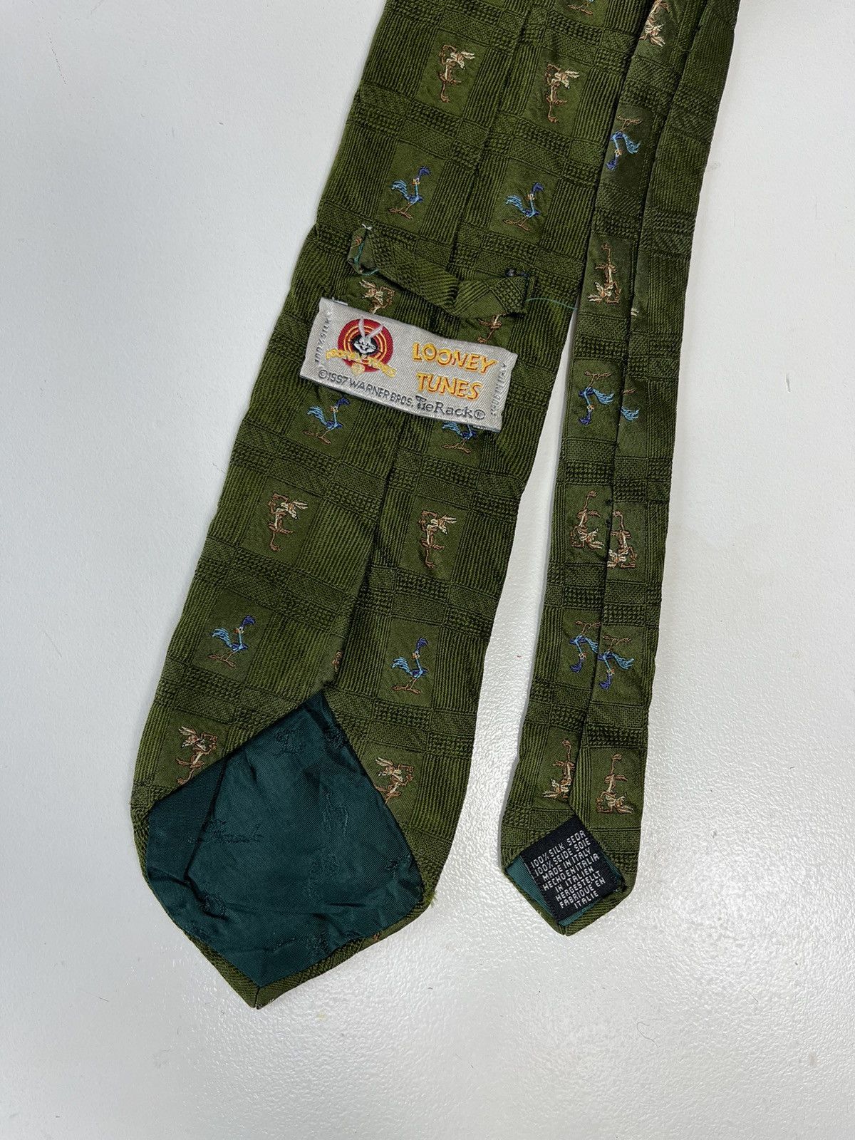 Vintage Looney Tunes Vintage Silk Tie Made in Italy Size ONE SIZE - 3 Thumbnail